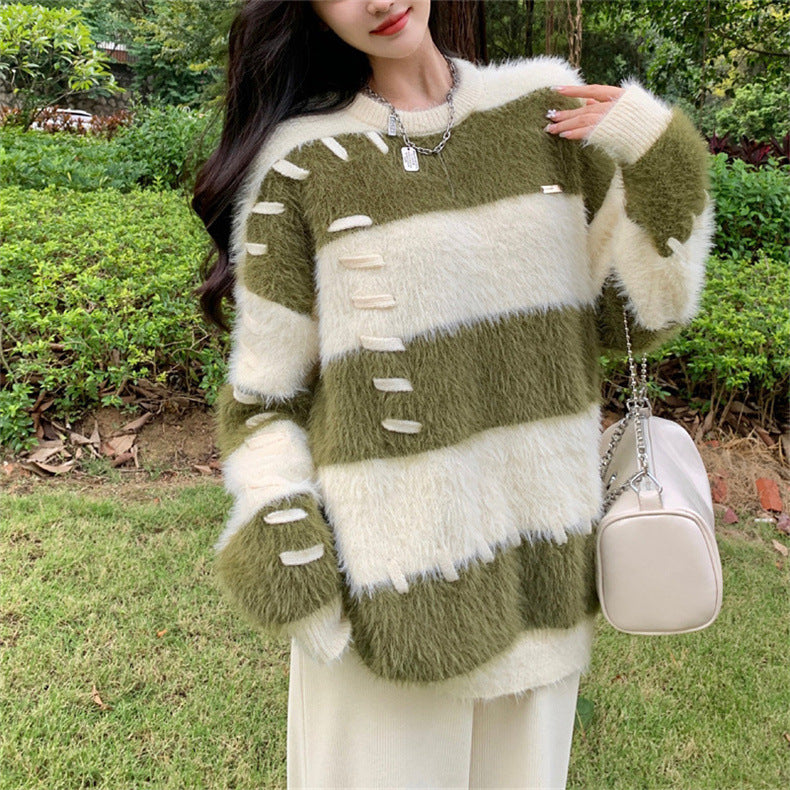 Soft Velvet Sweater for Women - Cozy Loose Fit Retro Top for Autumn & Winter | Perfect for Casual Wear, Layering & Cold Weather Fashion