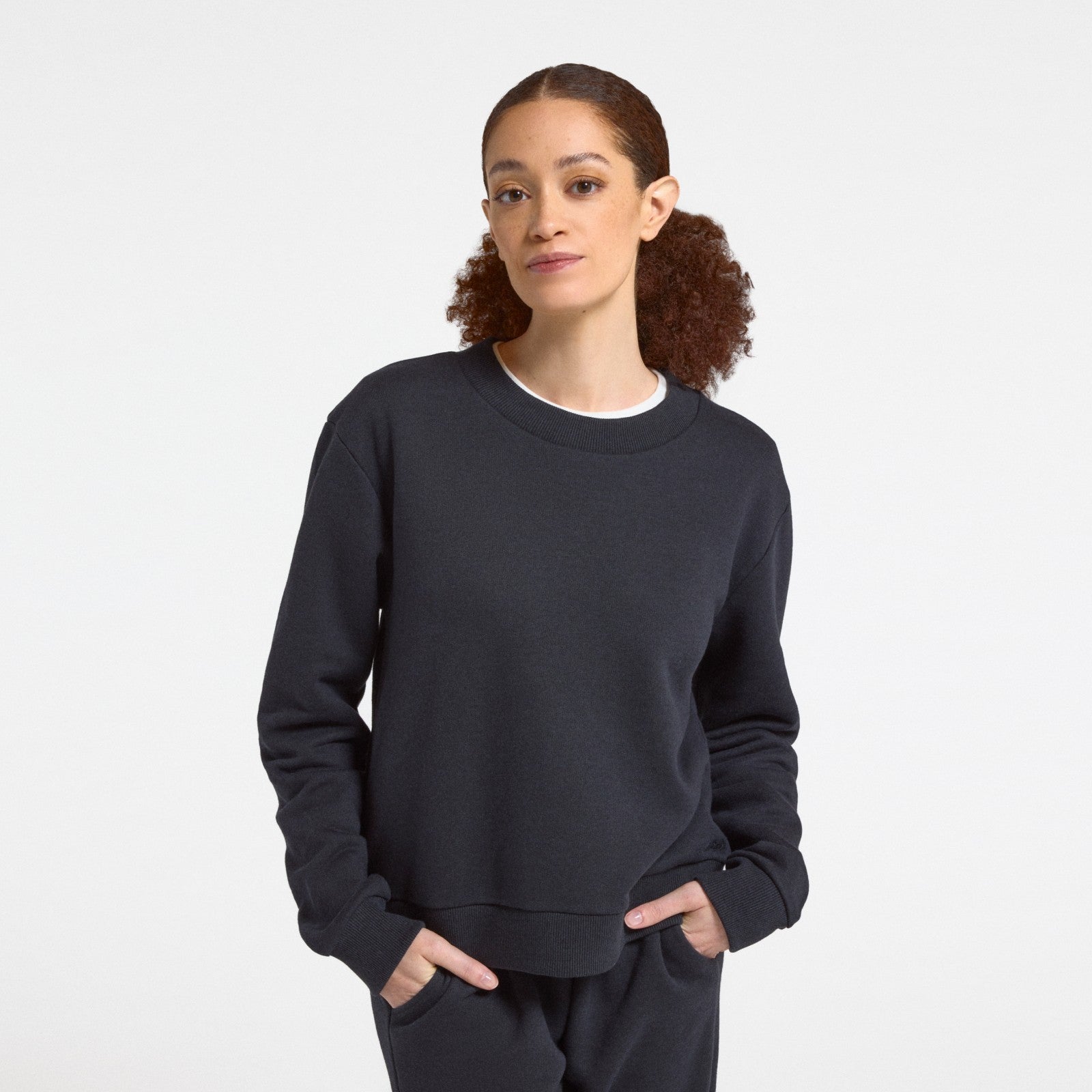 Women's Merino Wool Blend Sweatshirt - Soft & Warm Pullover - True Black - Perfect for Casual Outfits, Winter Layering & Cozy Loungewear