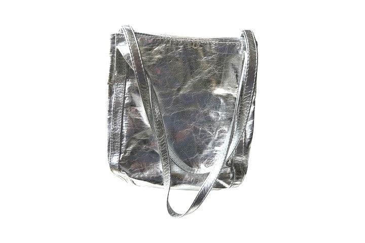 Stylish Metallic Silver Papaya Bag - Trendy Crossbody Purse for Women, Perfect for Parties, Travel & Everyday Use