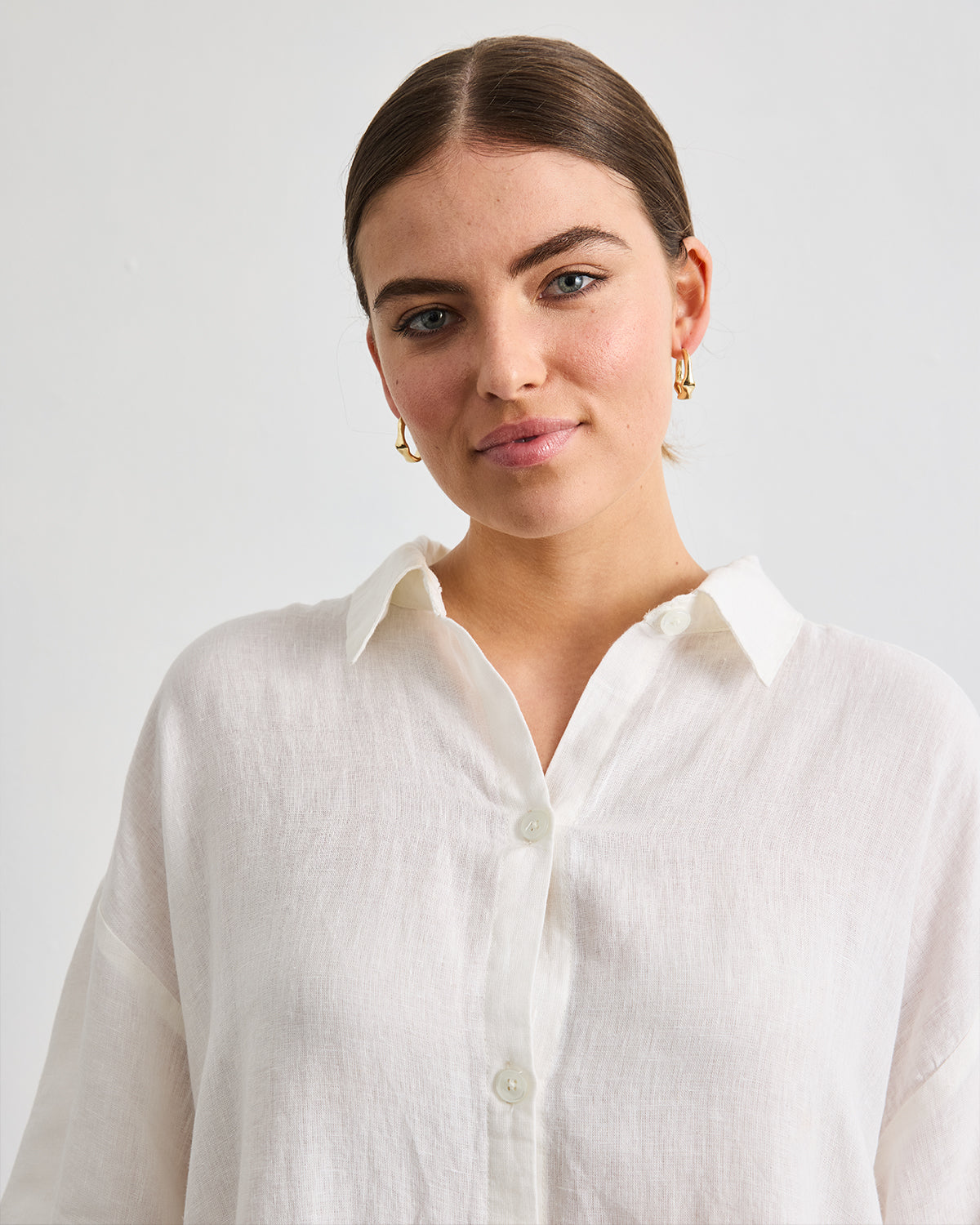 Villa Linen Shirt Dress for Women - White Summer Casual Dress - Perfect for Beach, Vacation & Everyday Wear