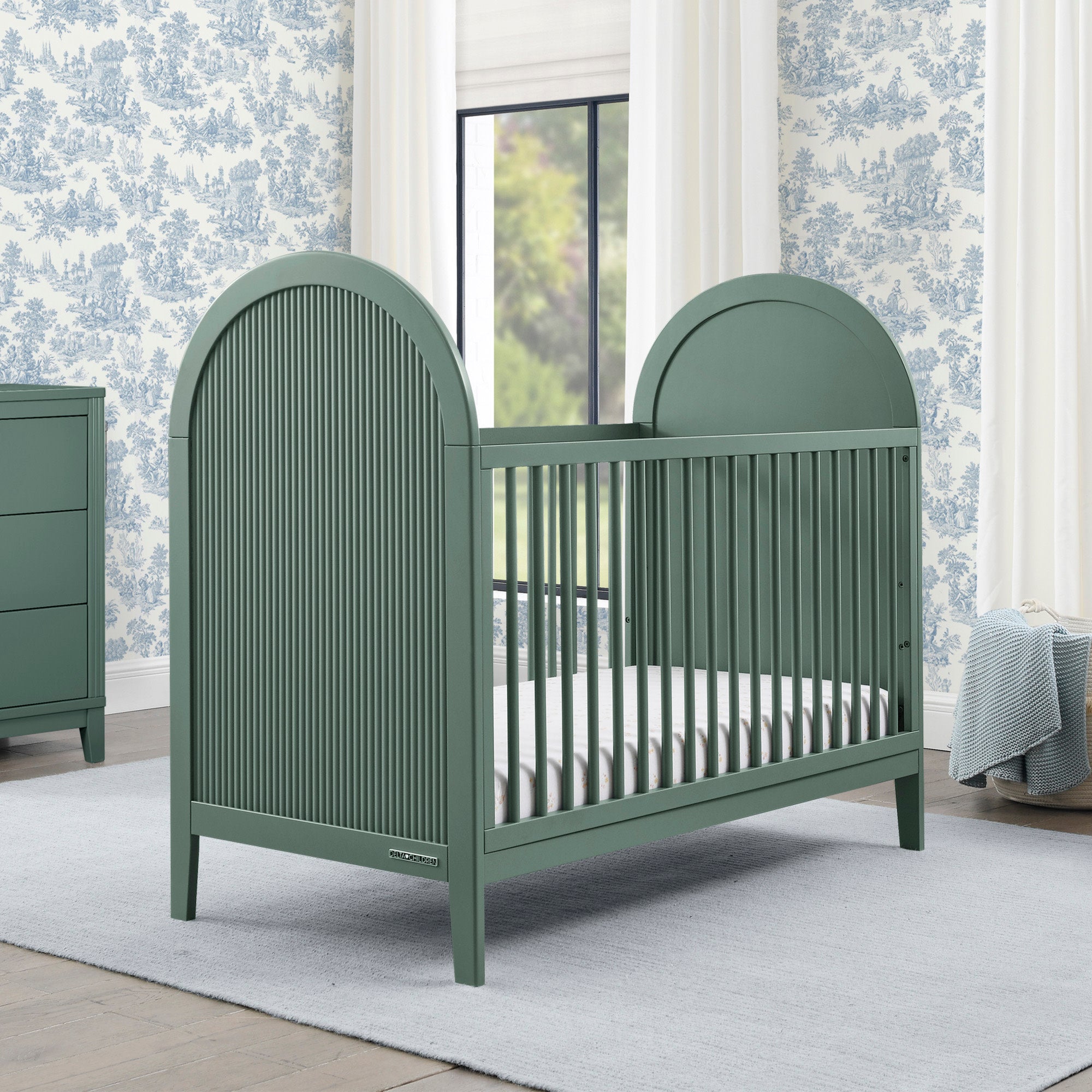 Eloise 4-in-1 Convertible Baby Crib - Toddler Bed, Daybed & Full-Size Bed Conversion - Safe Nursery Furniture for Newborns to Teens - Perfect for Bedrooms, Daycare & Guest Rooms