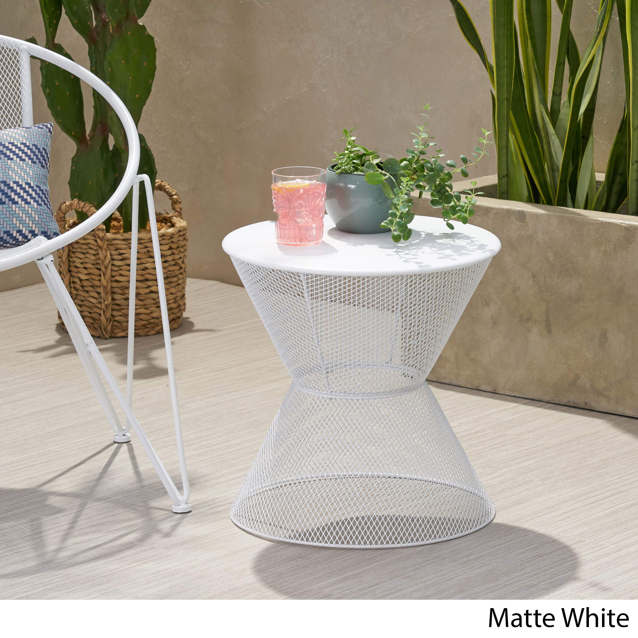 Modern Outdoor Iron Side Table - Matte White Finish, Durable & Weather-Resistant for Patio, Garden, or Poolside Decor