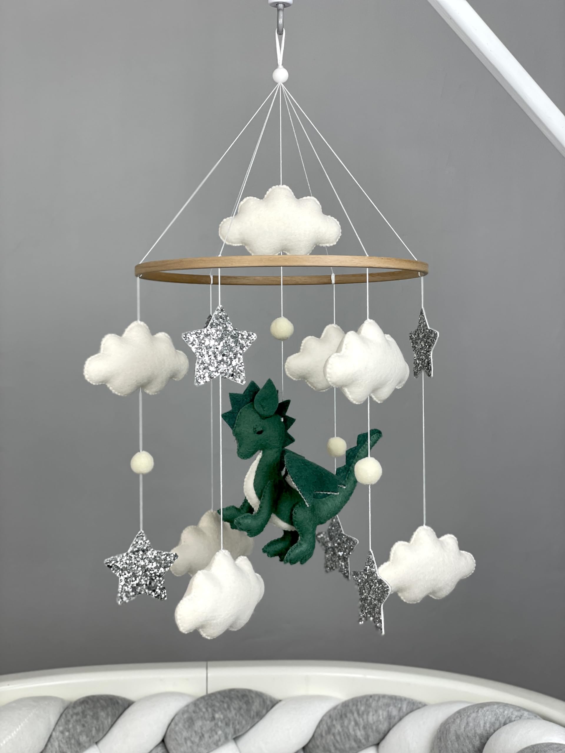 **Handmade Dragon Baby Crib Mobile – Fantasy Nursery Decor, Felt Hanging Mobile for Newborns – Perfect Baby Shower Gift & Nursery Room Decoration**    *(Use: Ideal for baby cribs, nurseries, and as a unique baby shower gift to create a magical fantasy atmosphere.)*