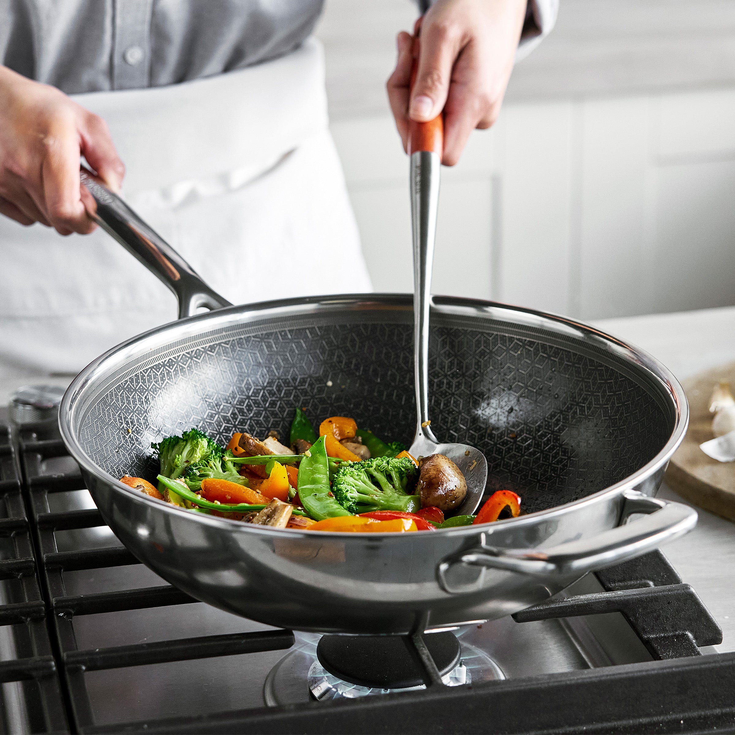Spectra Thermobond Hybrid Ceramic Nonstick 12-Inch Wok Pan with Glass Lid - PFOA-Free, Scratch-Resistant Cookware for Stir Fry, Sauteing & Asian Cooking