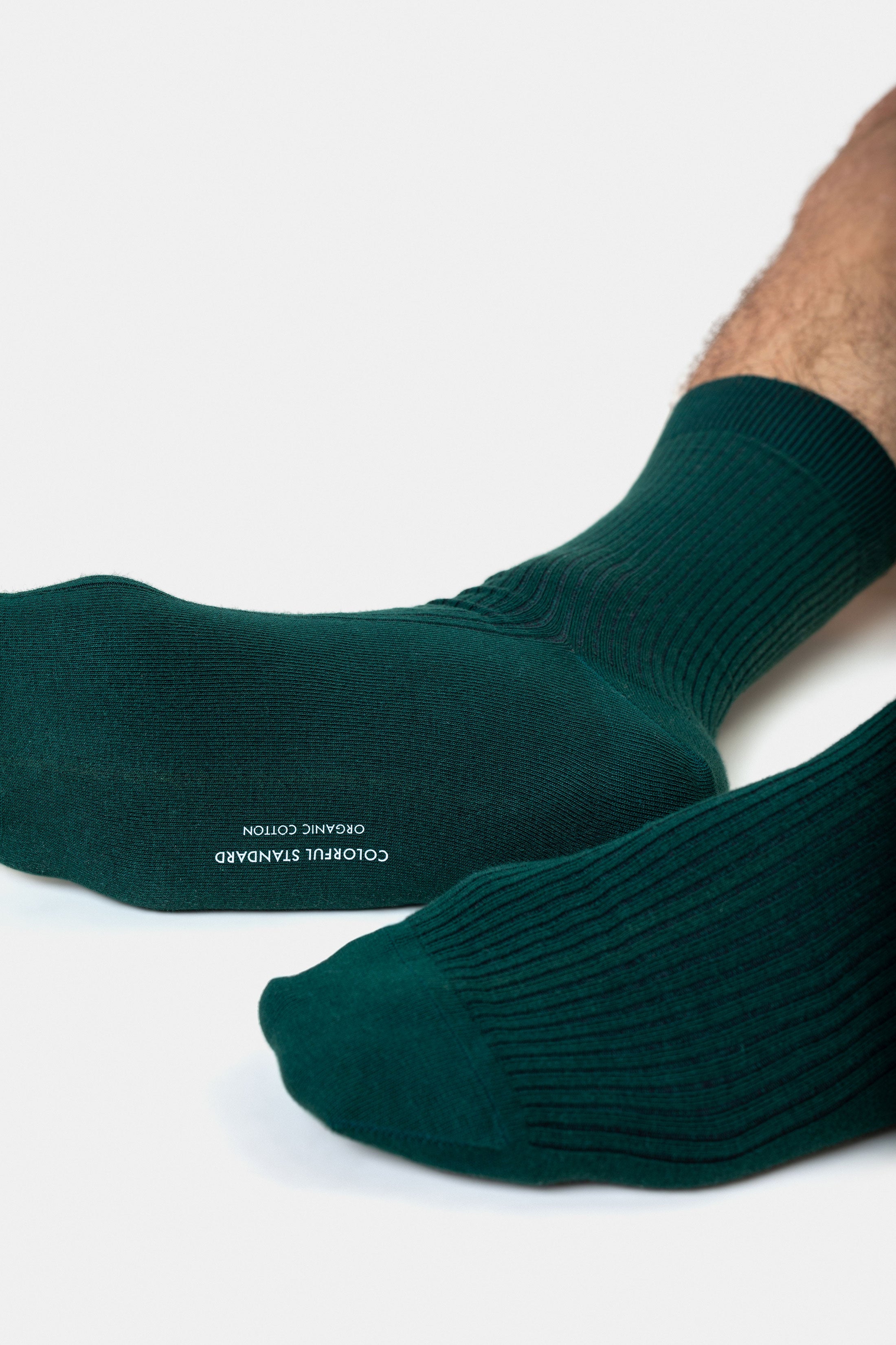 Premium Merino Wool Blend Socks for Men & Women - Soft, Breathable & Odor-Resistant - Emerald Green - Ideal for Hiking, Running & Outdoor Activities