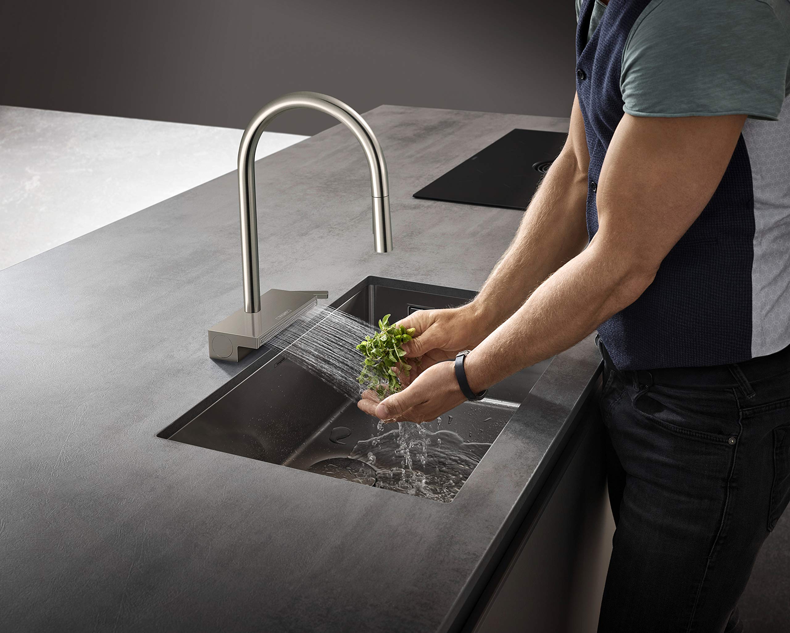 Hansgrohe Aquno Select Stainless Steel High Arc Pull Down Kitchen Faucet with Magnetic Docking Spray Head - Modern Design for Sink & Countertop - Perfect for Home Kitchen Renovation & Daily Cooking Tasks