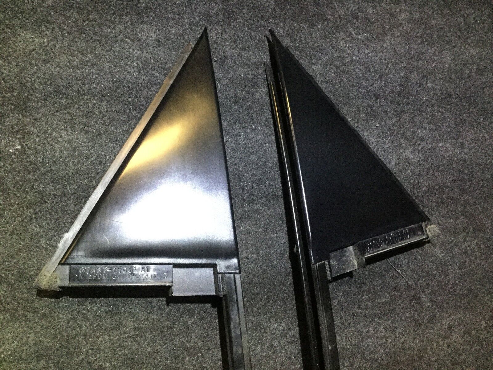 04-09 Toyota Prius Rear Left & Right Door Triangle Trim OEM 2-Piece Set - Perfect for Car Interior Repair & Customization