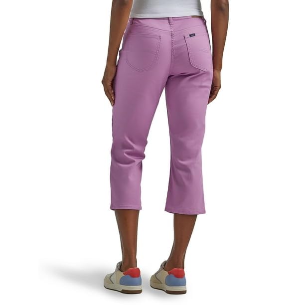 Lee® Women's Denim Capri Pants - Mid-Length Stretch Jeans (Pansy Purple, Size 18 M) for Casual Wear & Summer Outfits