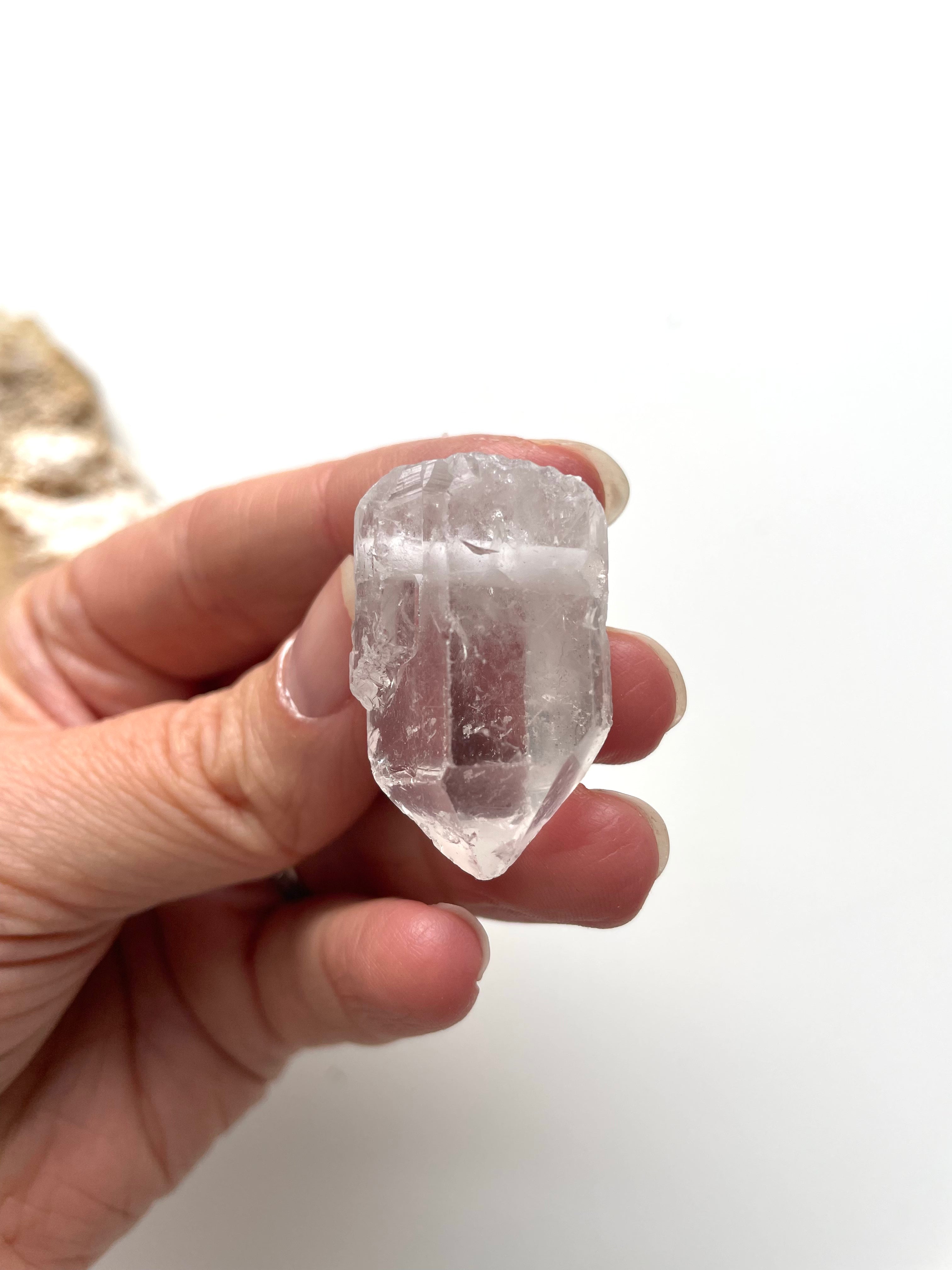 Large Raw Clear Quartz Statement Necklace | Natural Crystal Jewelry for Women | Boho Chic Accessory for Spiritual Healing & Energy Cleansing