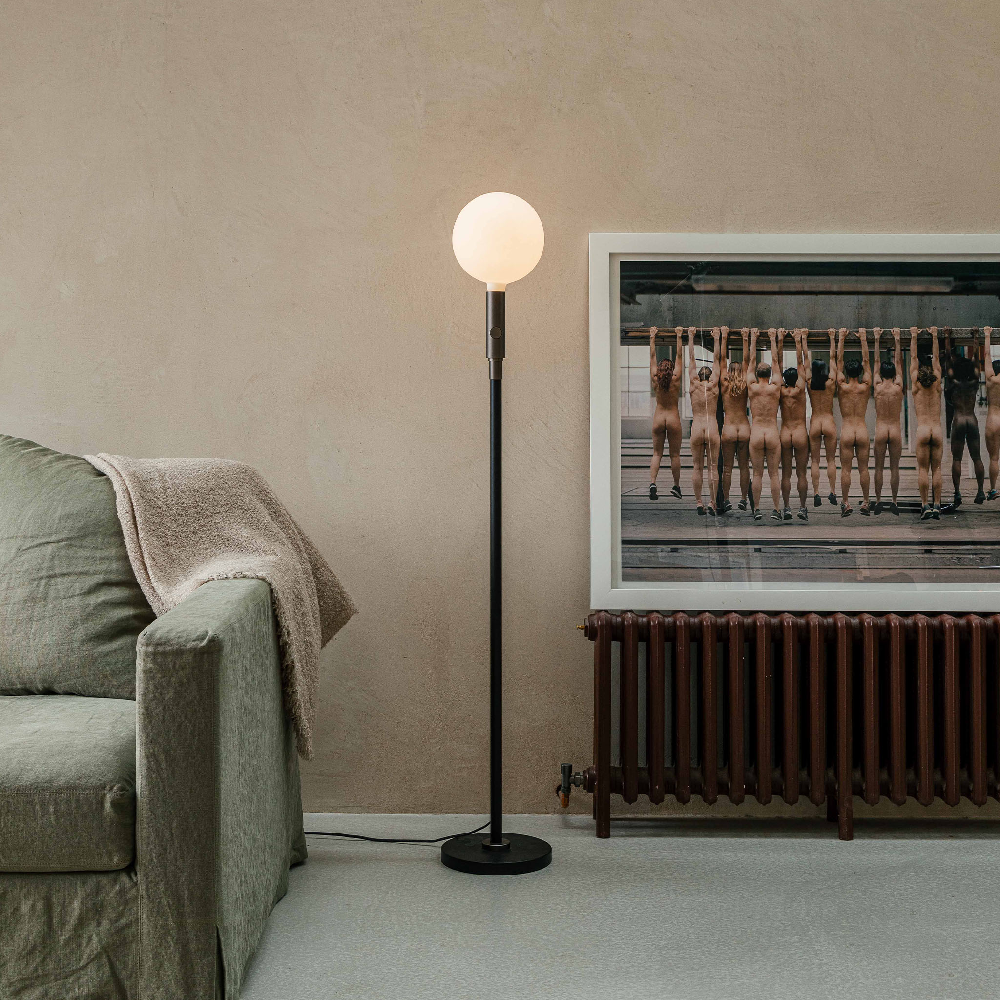 Adjustable Graphite Floor Lamp with Dimmable Light - Perfect for Living Room, Bedroom, and Office Reading Lighting