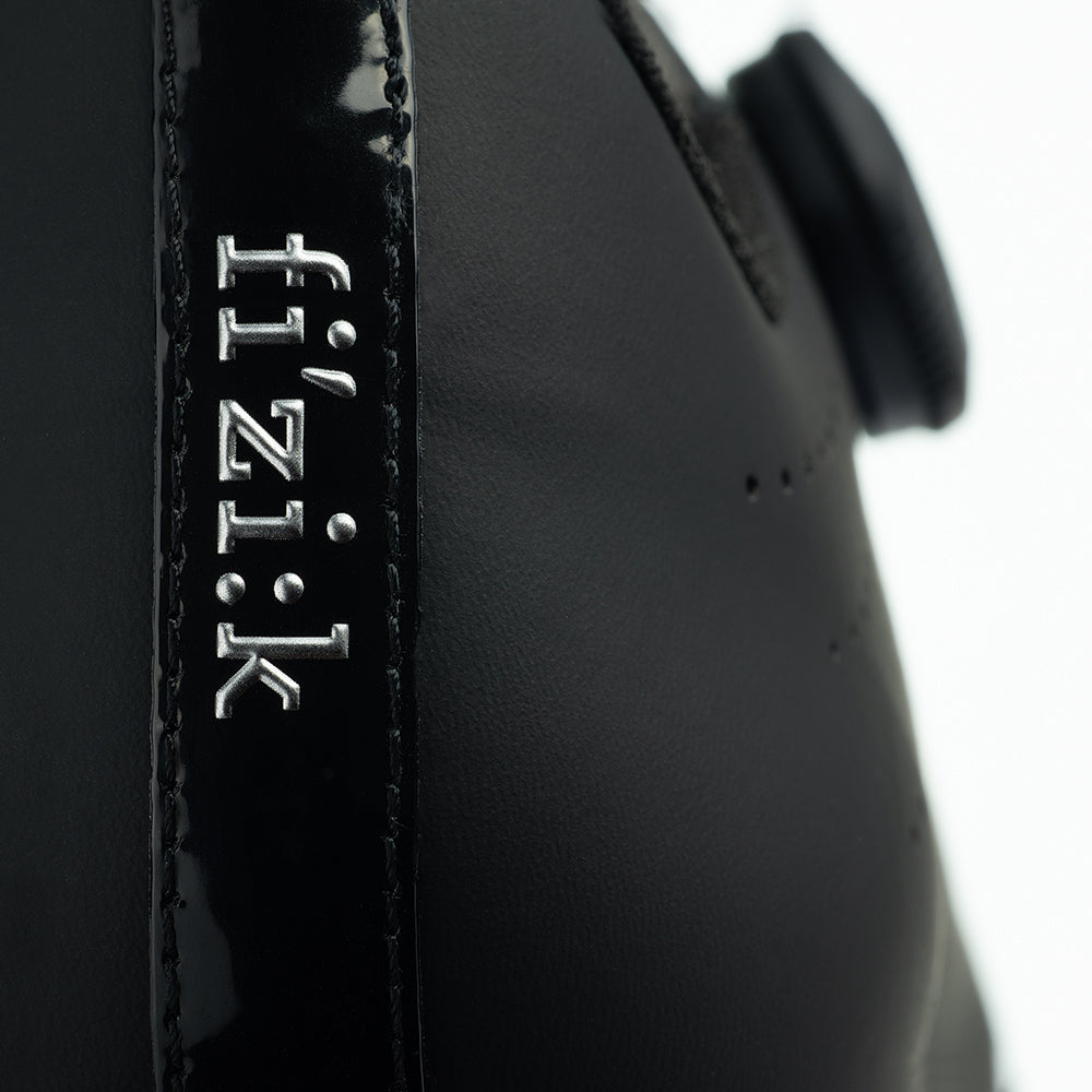 Fizik Tempo Overcurve R5 Road Cycling Shoes - Lightweight & Breathable for Men & Women - Perfect for Road Racing, Training & Long-Distance Rides