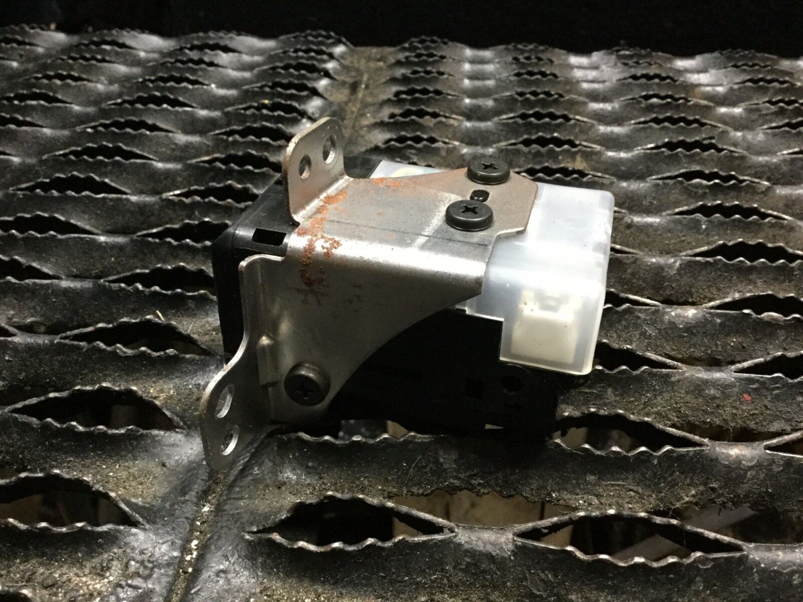 2004-2009 Toyota Prius OEM Ignition Key Starter Switch Slot 6263990-00 - Replacement for Worn or Damaged Switch - Perfect for DIY Car Repairs and Maintenance
