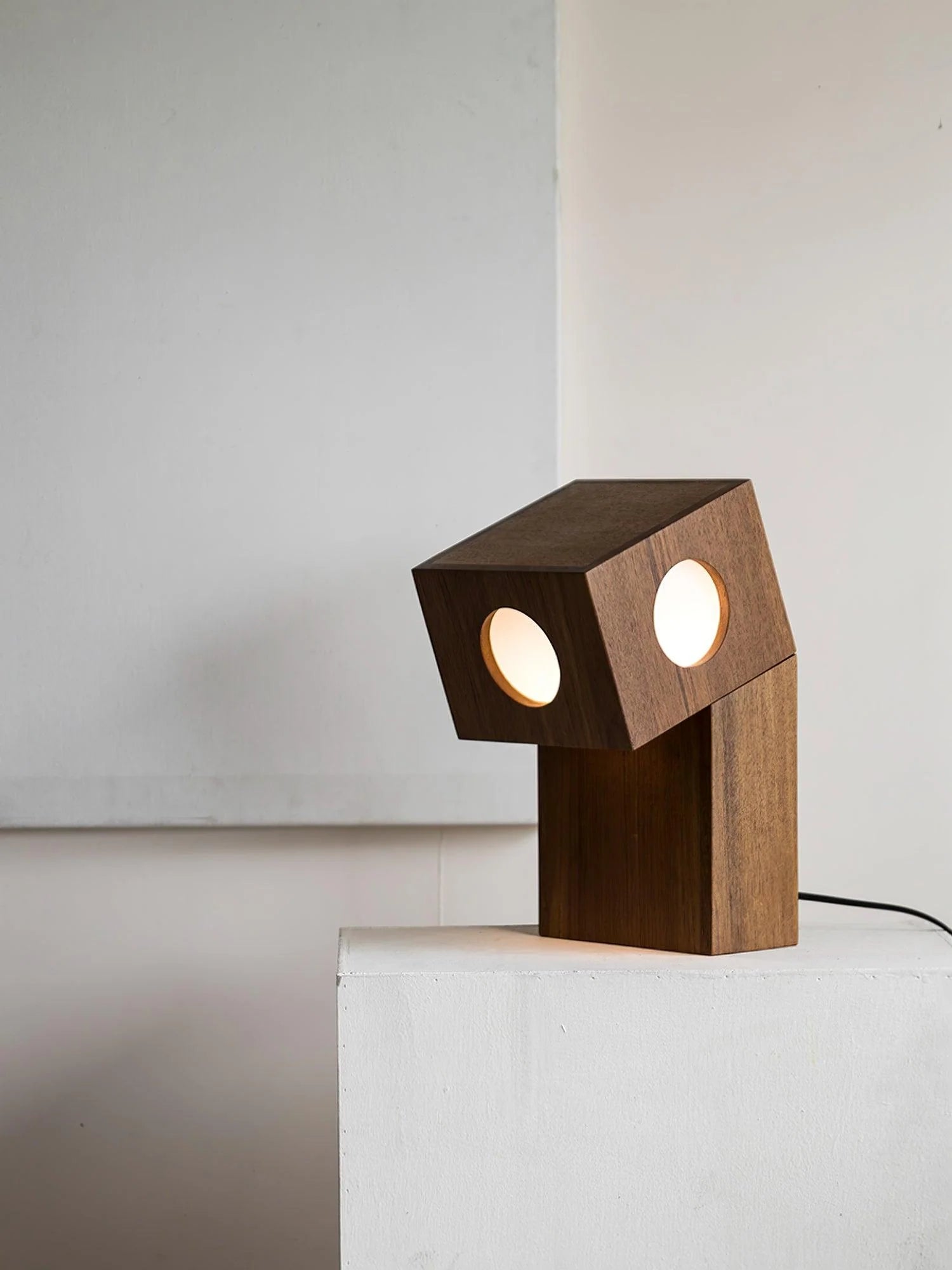 Modern Wooden Table Lamp - Handcrafted Timber Desk Light for Bedroom, Living Room & Office - Warm Ambient Lighting for Reading & Relaxation