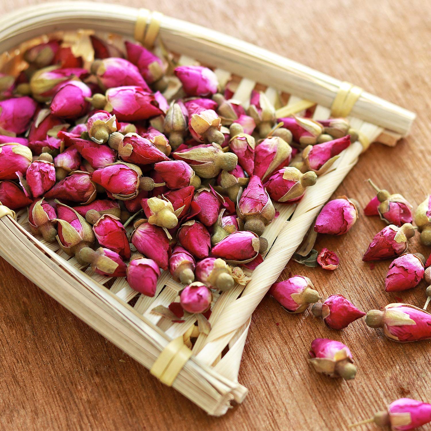 Premium Dried Rose Buds Tea - 100% Natural Edible Whole Rose Flowers, Loose Leaf Herbal Tea for Relaxation & Wellness - Fragrant Floral Beverage for Tea Lovers - Perfect for Easter Gifts, DIY Tea Blends & Aromatherapy - 2.8 oz