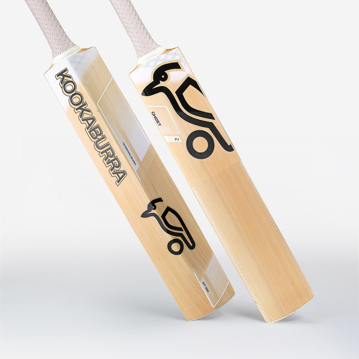 Kookaburra Ghost 7.1 Junior Cricket Bat 2025 - Lightweight Youth Cricket Equipment for Practice & Matches