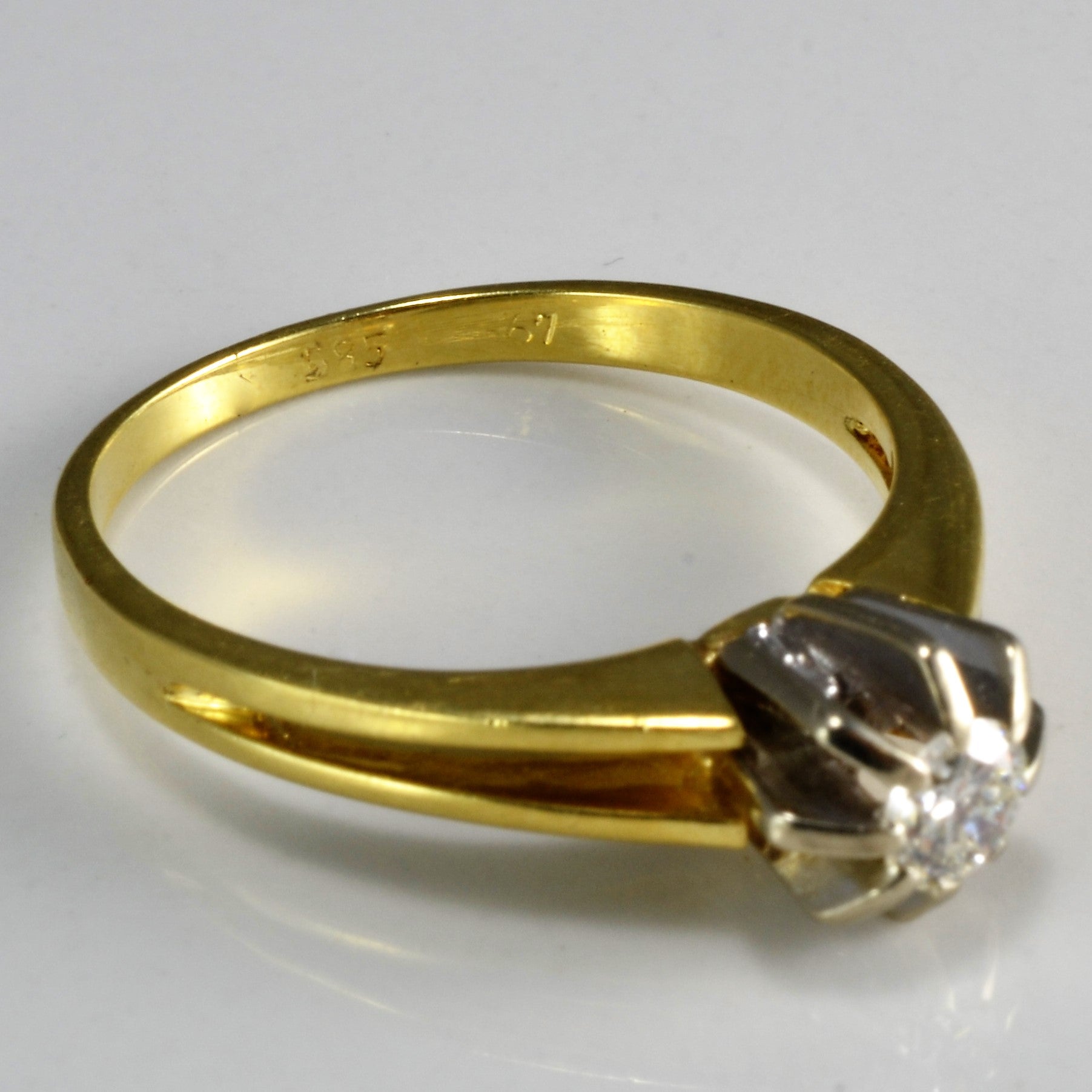 8 Prong Solitaire Diamond Engagement Ring 0.20 ct Size 8 - Perfect for Proposals, Weddings & Anniversaries