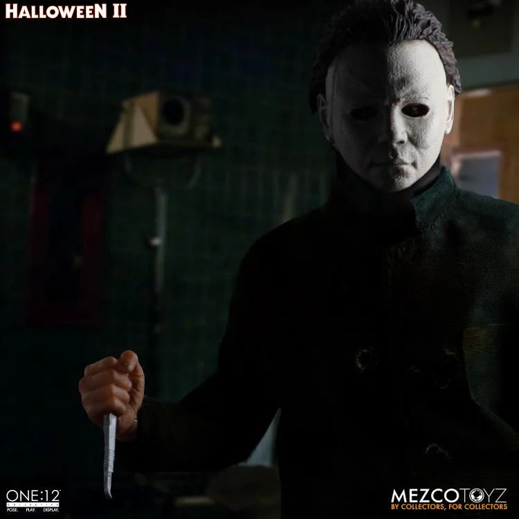 Halloween II One:12 Collective Michael Myers Action Figure - Premium Collectible for Horror Fans & Movie Enthusiasts - Perfect for Display, Cosplay, and Halloween Decorations
