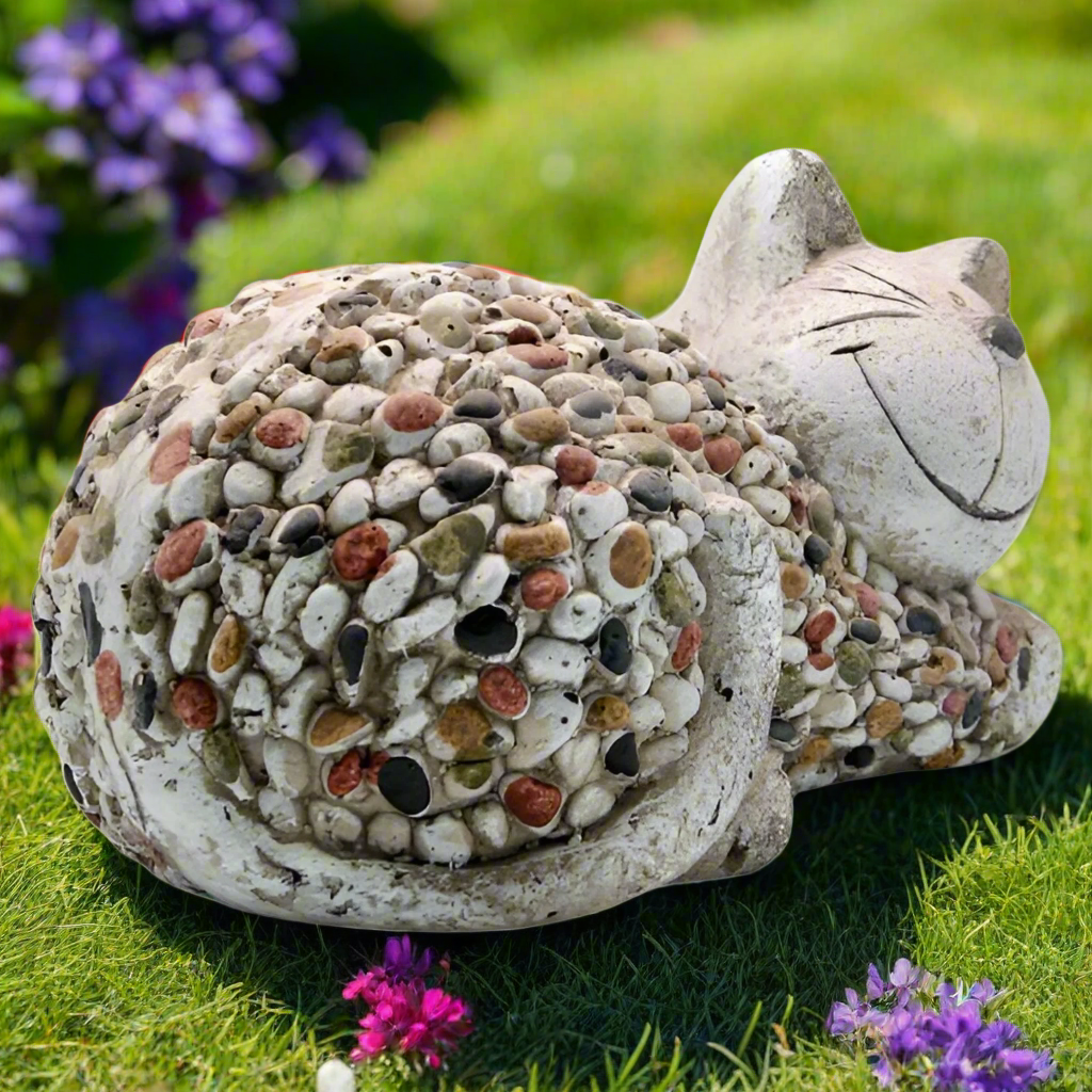 Handcrafted Mosaic Polystone Cat Statue - Elegant Home Decor for Living Room, Shelf, or Garden - Perfect Gift for Cat Lovers