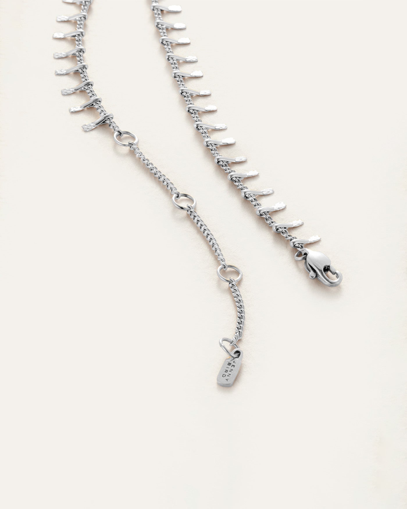 Lumi Anklet Silver - Elegant Adjustable Ankle Bracelet for Women - Perfect for Beach, Parties & Everyday Wear
