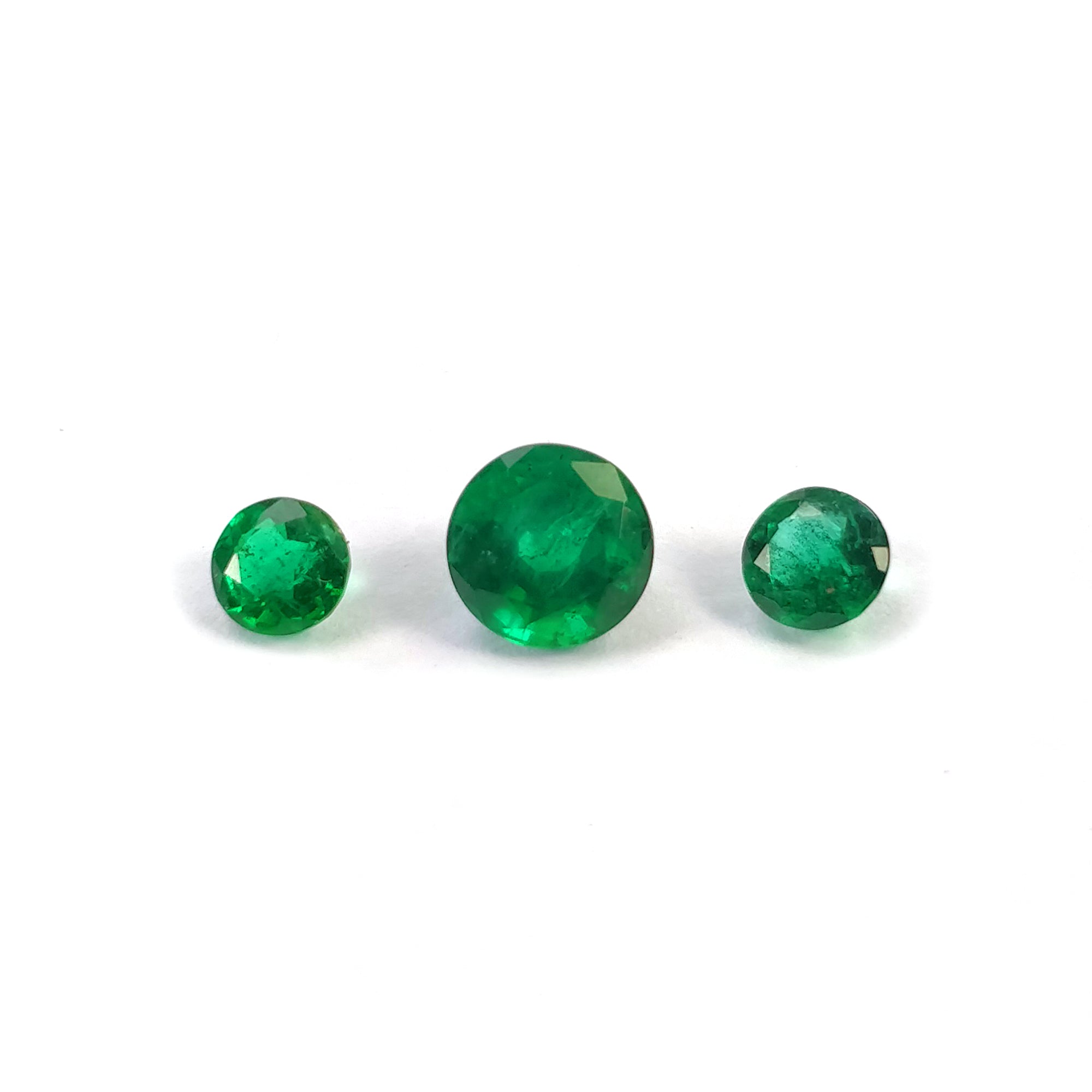 Natural 1.65cts Untreated Green Emerald Gemstone - Round Cut 4mm & 6mm (3 Pcs) | Emerald Jewelry Making, Engagement Rings & Birthstone Gifts