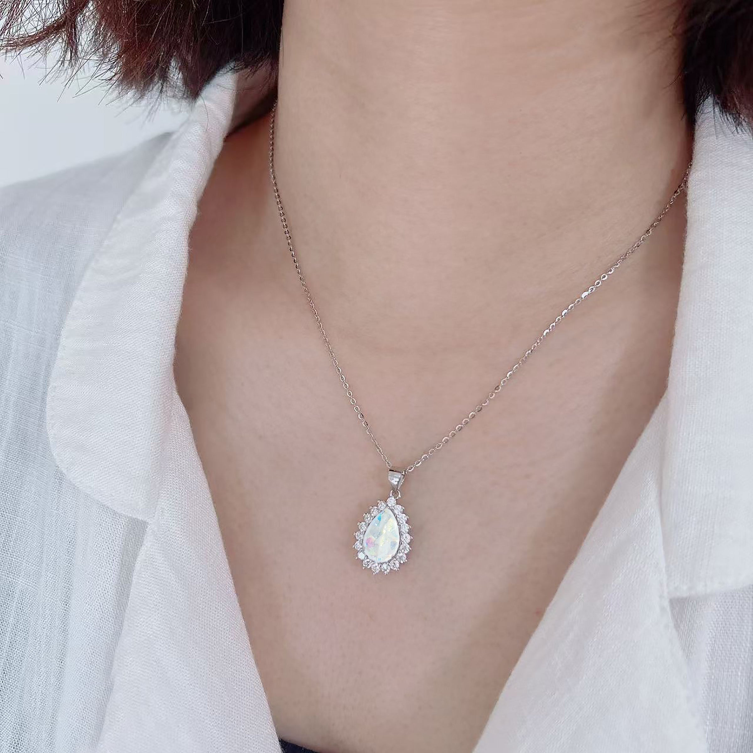 Evelyn Grace Memorial Ashes Necklace - Cremation Jewelry for Loved Ones | Keepsake Pendant for Ashes | Perfect for Remembrance, Memorial Gifts & Sympathy Presents