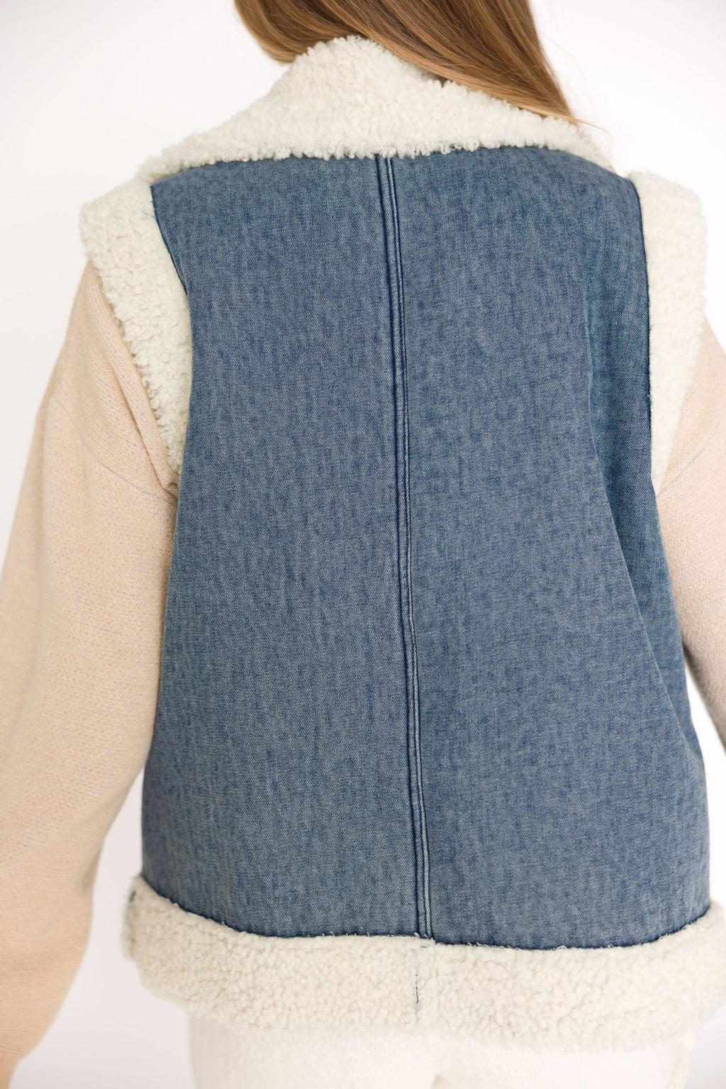 Willa Women's Sherpa Lined Denim Jacket Vest - Cozy Winter Outwear for Casual & Outdoor Activities
