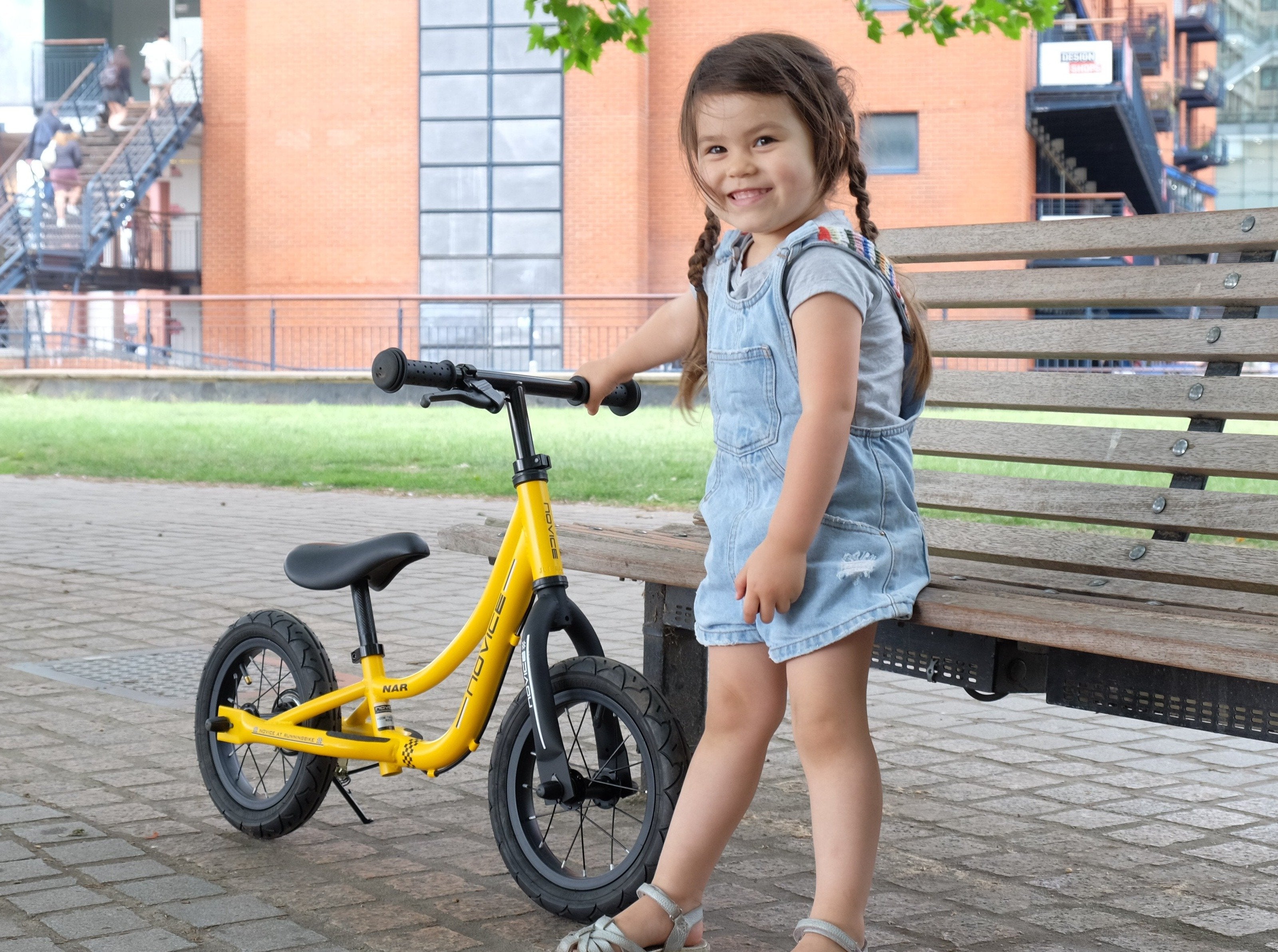 Sakai Cycle Kids Balance Bike - Lightweight 12
