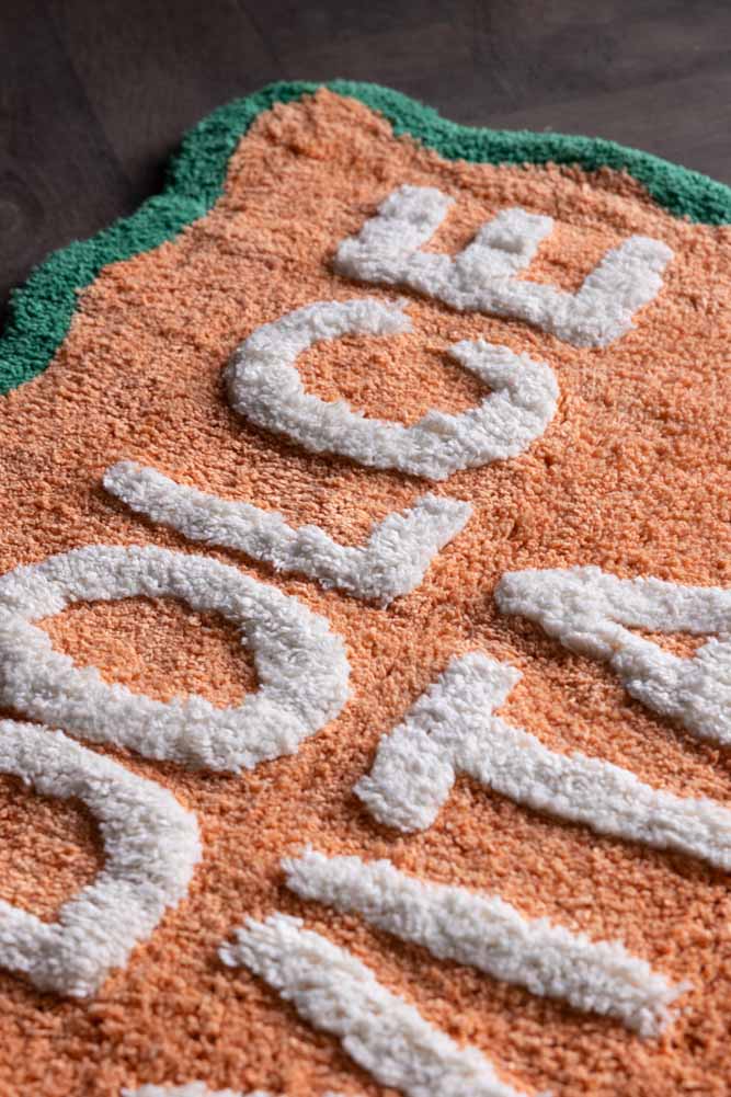 Soft Peach La Dolce Vita Bath Mat - Plush Absorbent Non-Slip Bathroom Rug for Spa, Shower & Vanity Area - Elegant Home Decor for Modern Bathrooms