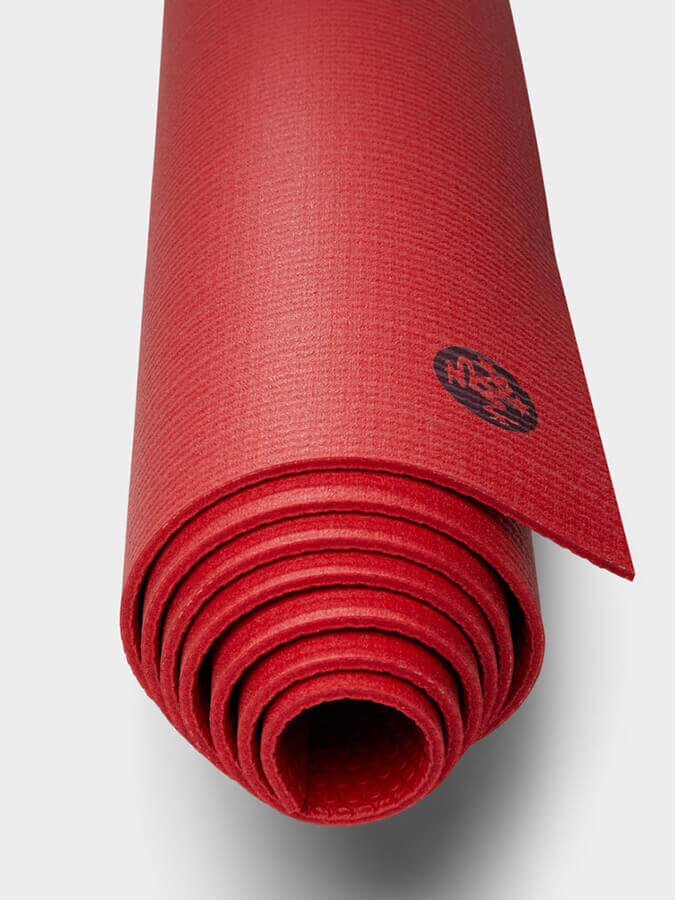 Manduka PROlite Standard 71 Yoga Mat 4.7mm - Premium Non-Slip Yoga Mat for Home & Studio Workouts - Ideal for Hot Yoga, Pilates & Meditation Practice
