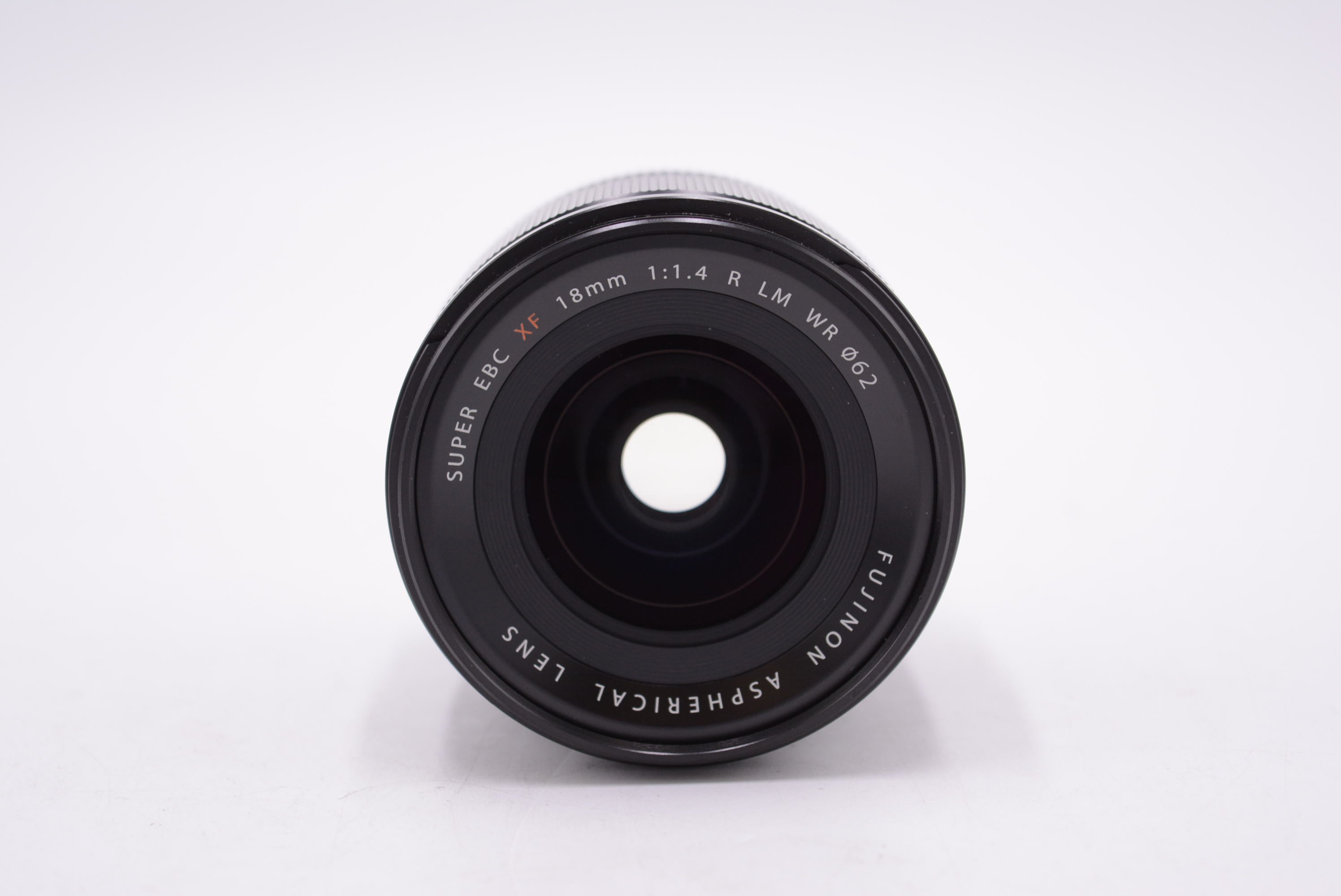 FUJIFILM XF 18mm f/1.4 R LM WR Lens for X Mount - APS-C Prime Lens with Weather Resistance & Fast Aperture - Perfect for Street Photography, Portraits & Low Light Shooting