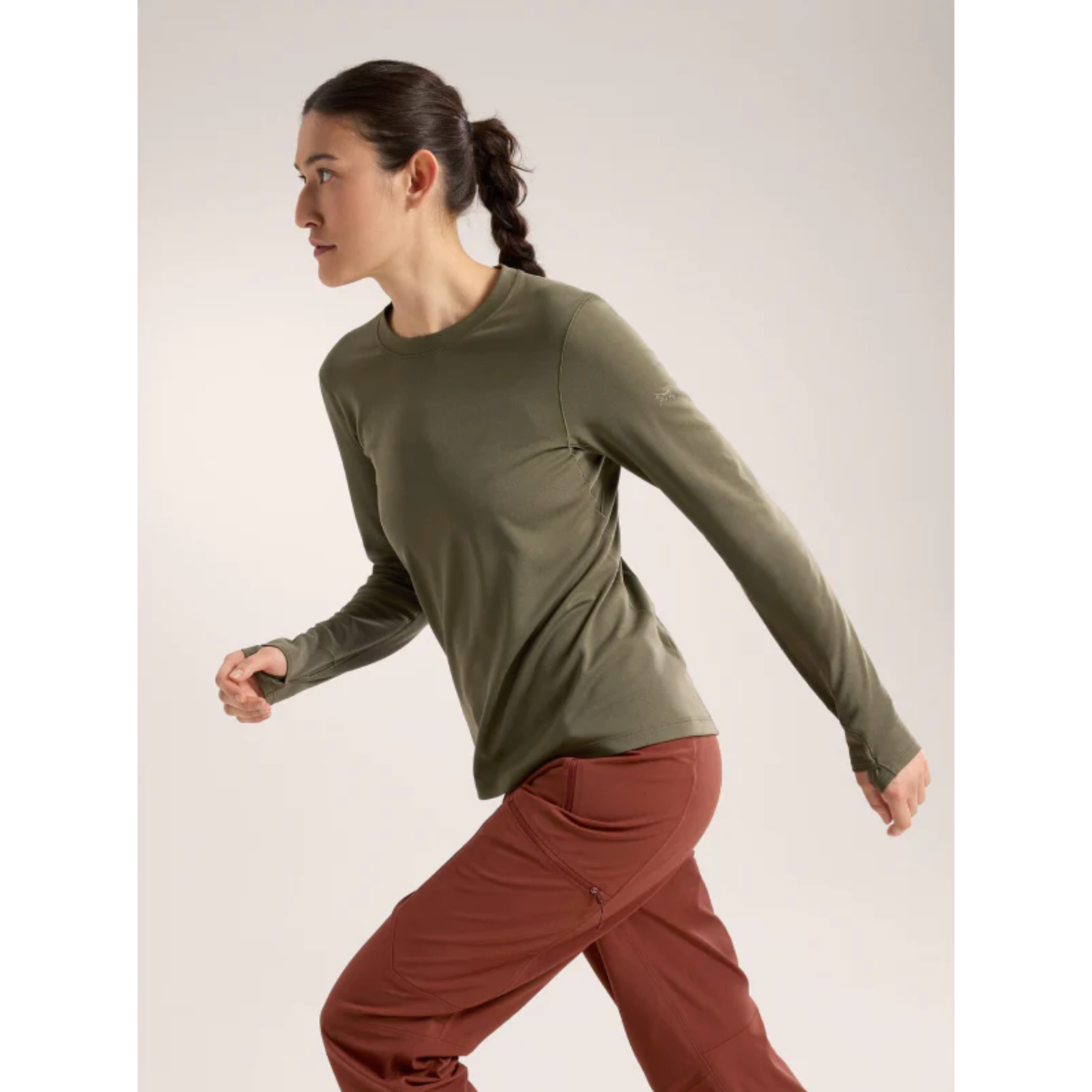 Arc'teryx Women's Taema Thermal Crew Long Sleeve Shirt - Moisture-Wicking Base Layer for Hiking, Skiing & Outdoor Activities