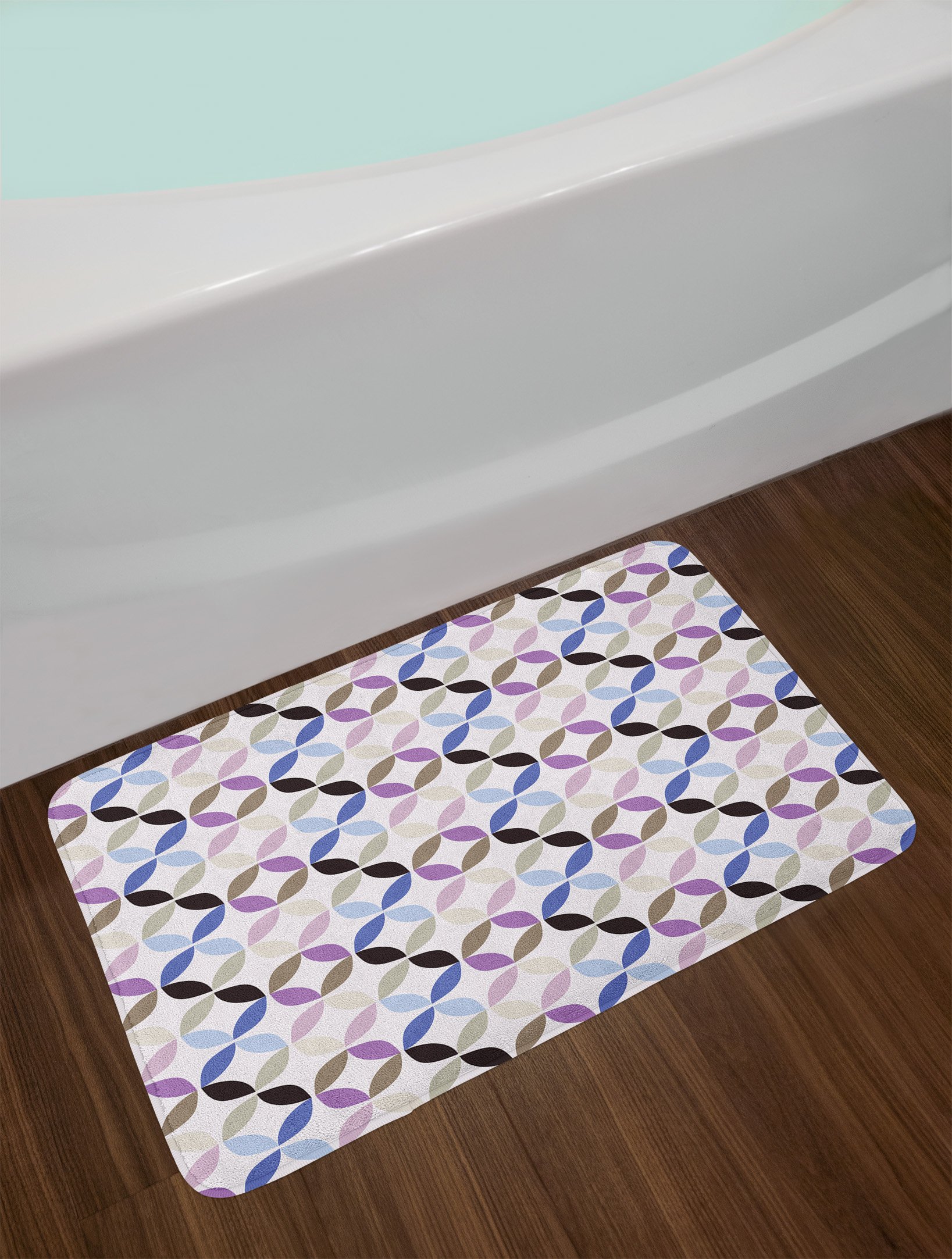 Ambesonne Geometric Circle Bath Mat - Non-Slip Plush Bathroom Rug with Modern Art Print, 30.2 x 20 Inches, Multicolor - Perfect for Contemporary Bathrooms & Spa-Like Showers