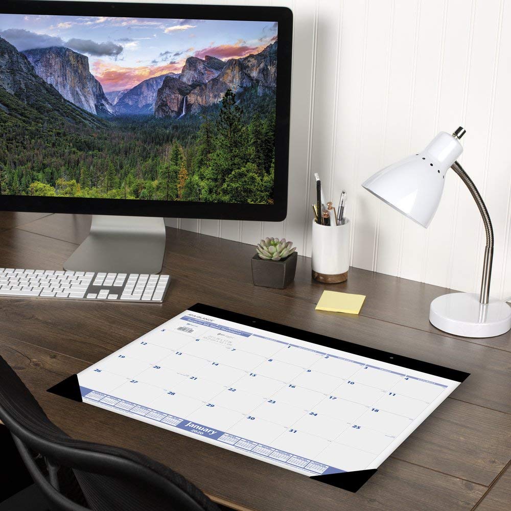 AT-A-GLANCE 2020 Desk Calendar & Planner - 21.75
