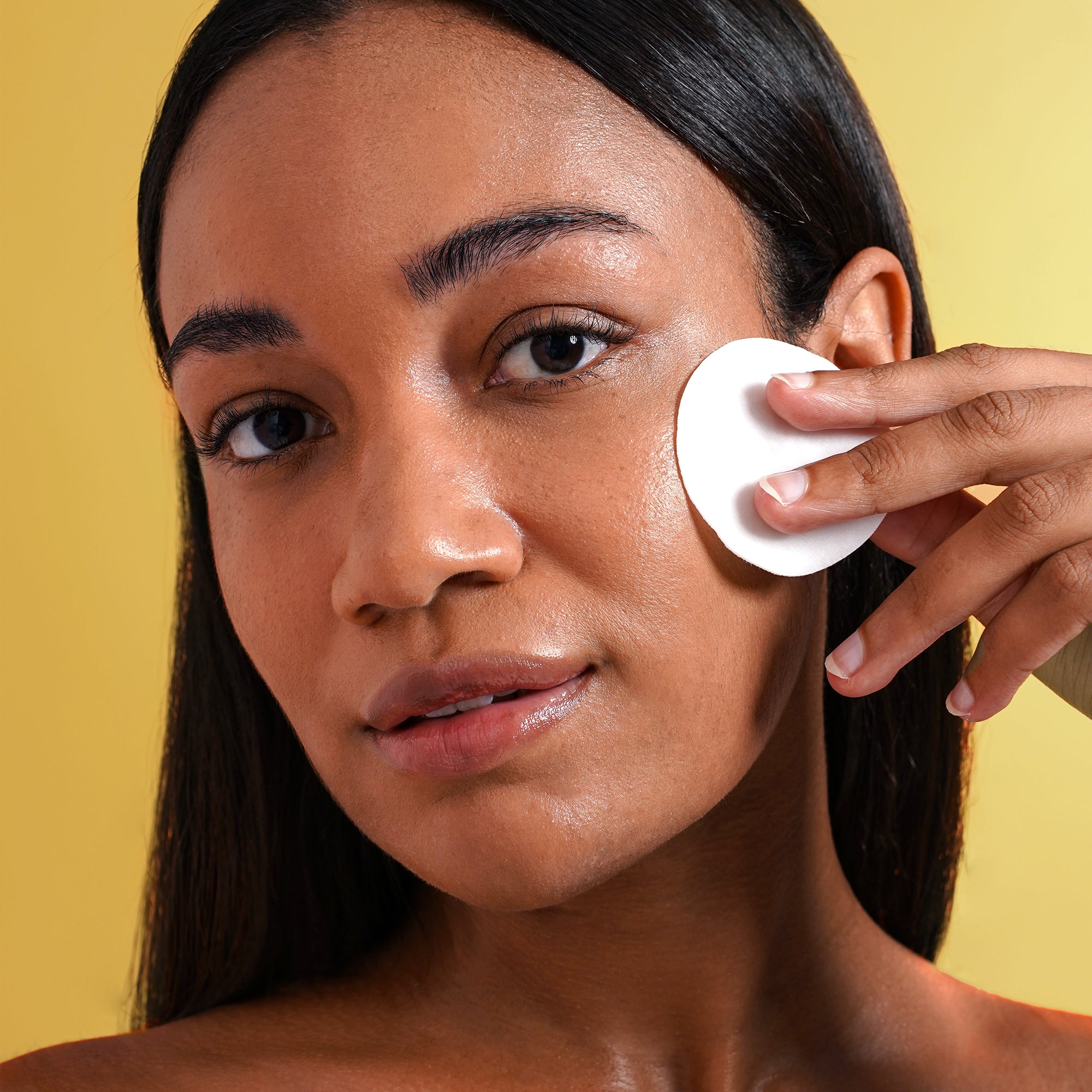 Best Skin Clarifying Pads for Acne & Blackheads - Exfoliating Facial Pads for Clear & Smooth Skin - Perfect for Daily Skincare Routine & Travel