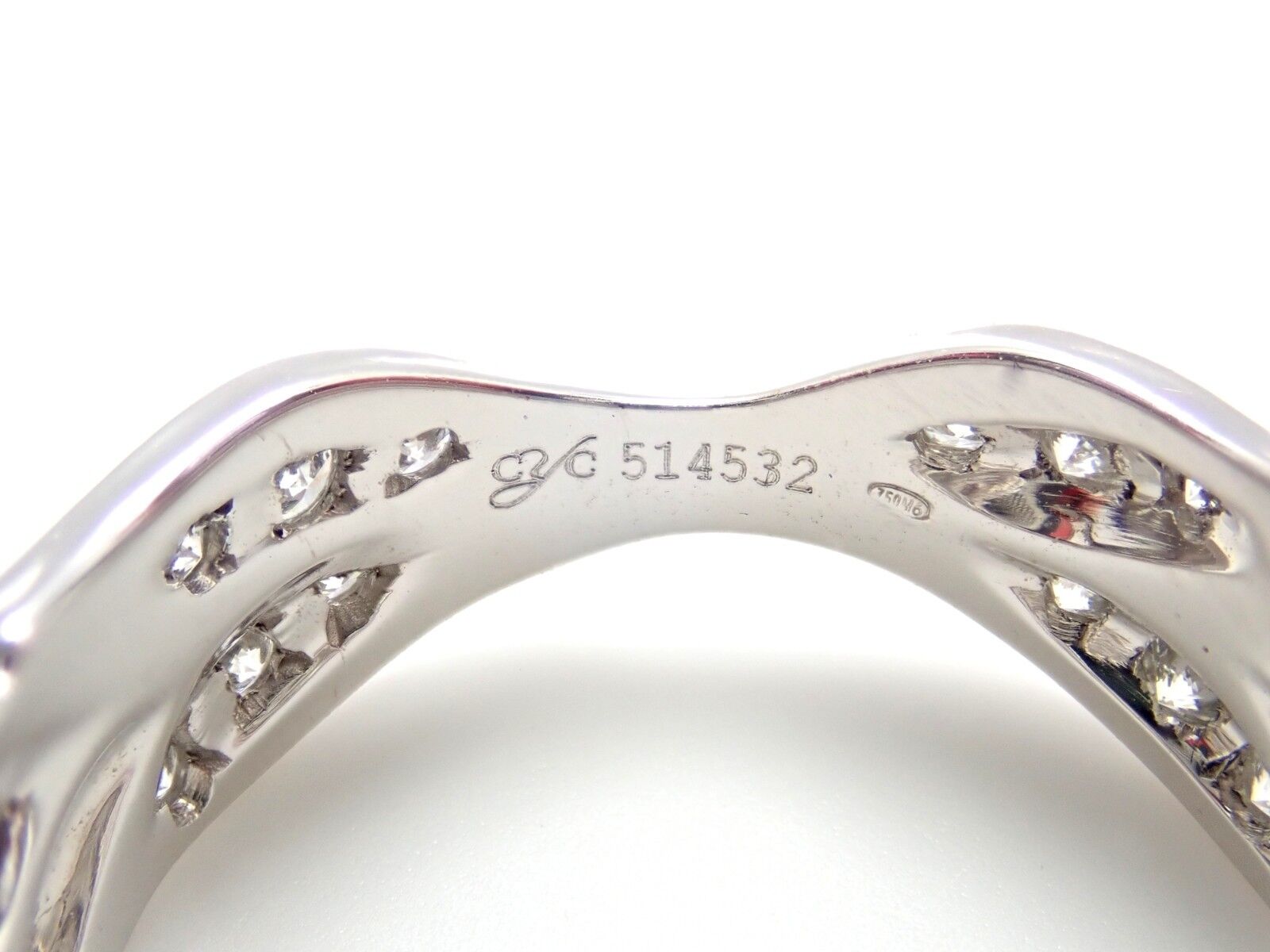 Authentic Carrera Y Carrera 18k Gold Greco Roman Diamond Crown Ring for Women - Elegant Princess Style Jewelry Gift for Anniversary, Wedding & Special Occasions