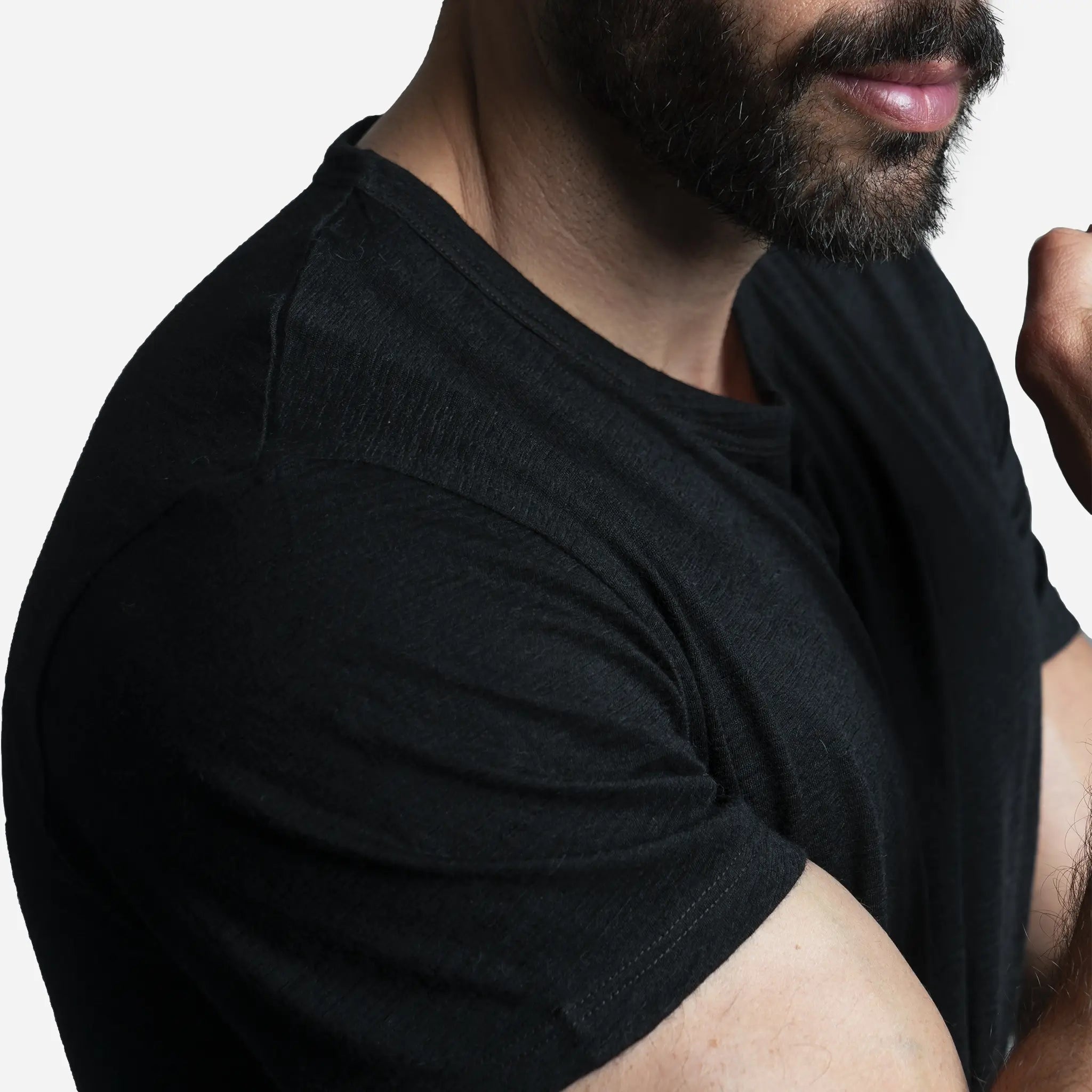 Ultralight Men's Alpaca Wool T-Shirt - 160 GSM Soft Crew Neck Tee for Outdoor Activities & Travel