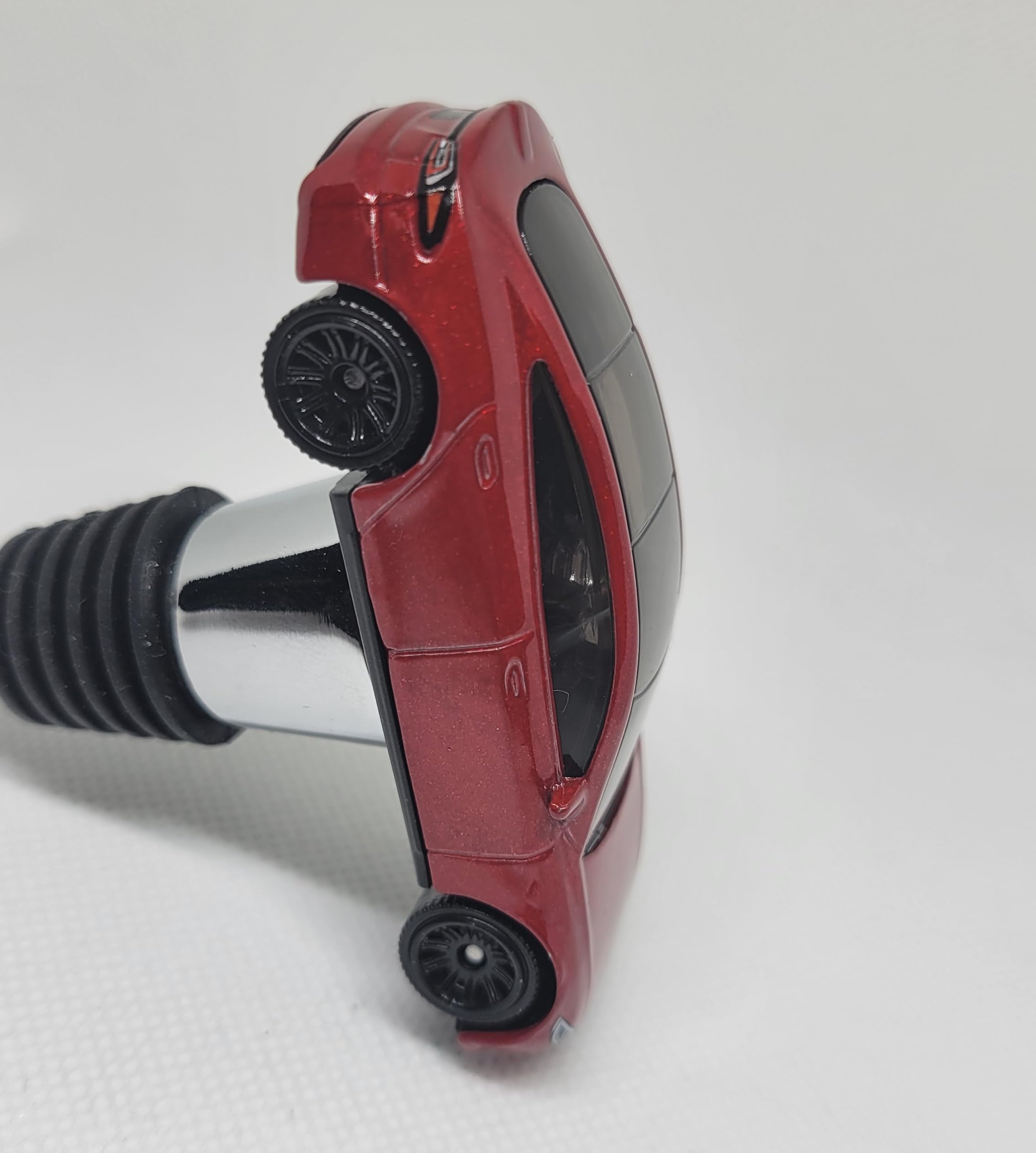 Premium Tesla Model Y Wine Bottle Stopper - Unique Gift for Tesla Model S Owners - Bar & Wine Accessories for Parties, Road Trips & Home Entertaining