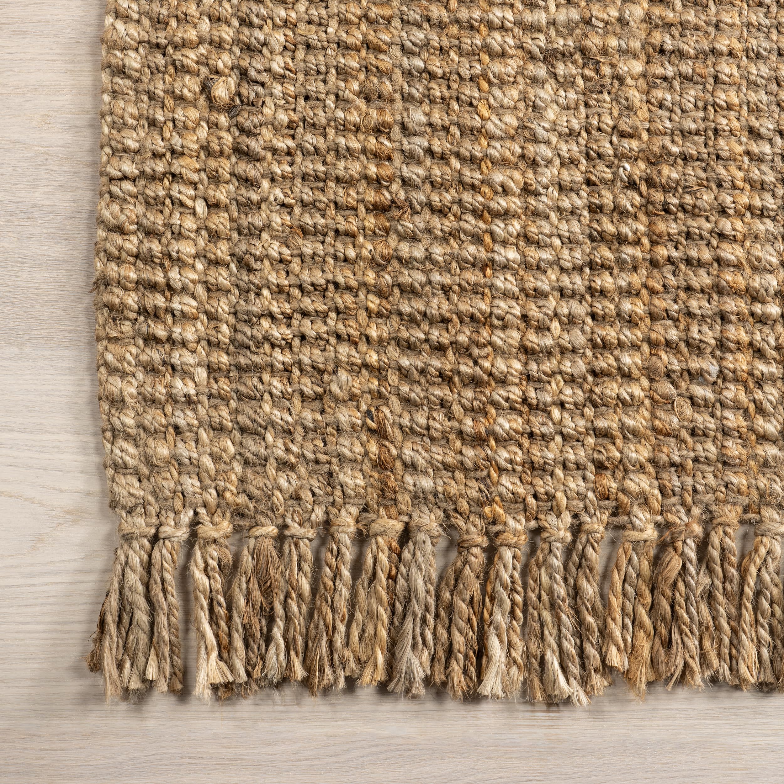 nuLOOM 8' Round Daniela Jute Tassel Hand Woven Area Rug - Natural Chunky Farmhouse Design, Solid Natural Fiber Rug for Bedroom, Dining Room, Living Room, Hallway, Office & Entryway - Perfect for Boho Decor, Cozy Home & Farmhouse Style Interiors