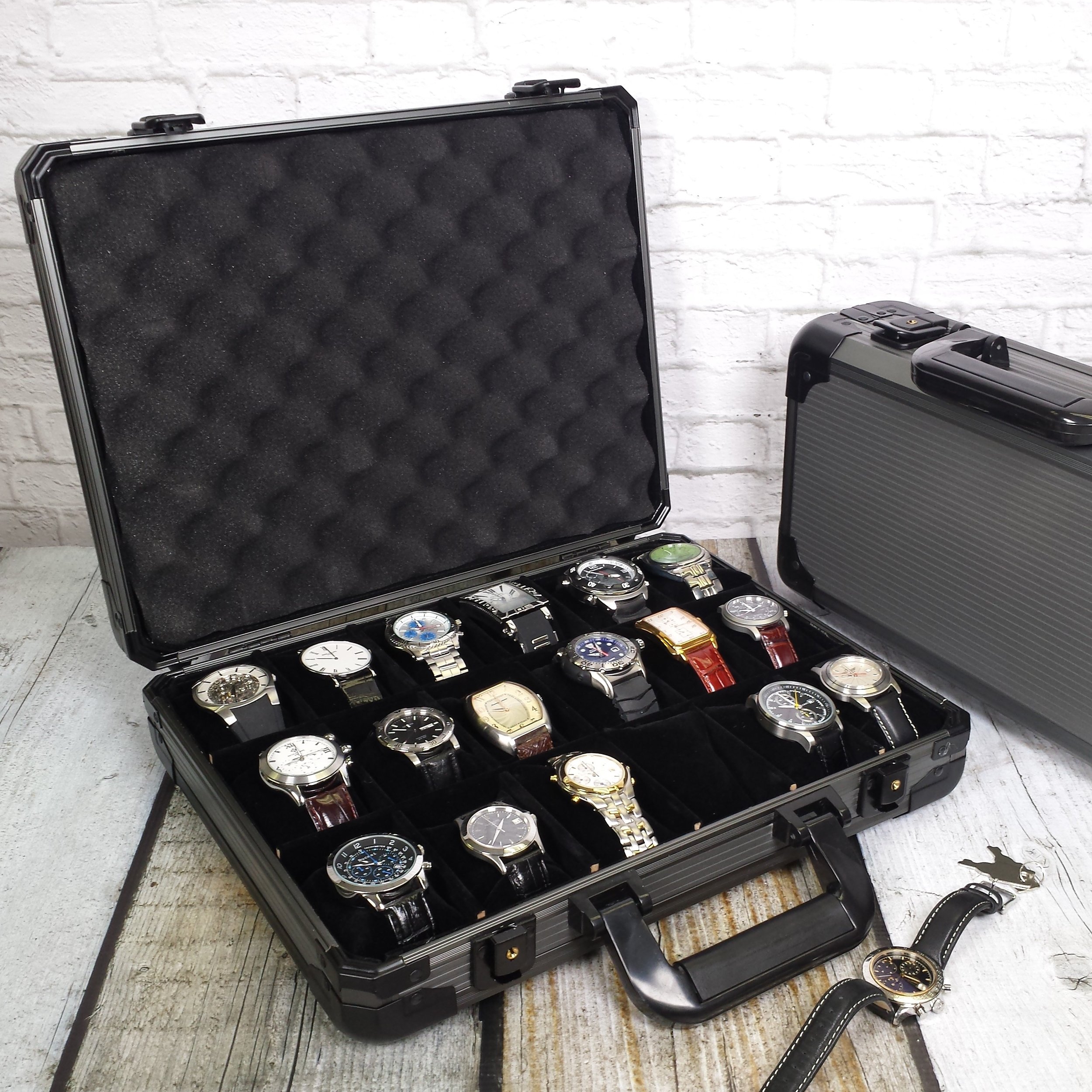 Premium Aluminum Watch Case for 18 Large Watches - Gunmetal Grey | Luxury Watch Storage & Travel Organizer | Perfect for Collectors, Jewelers & Business Travel