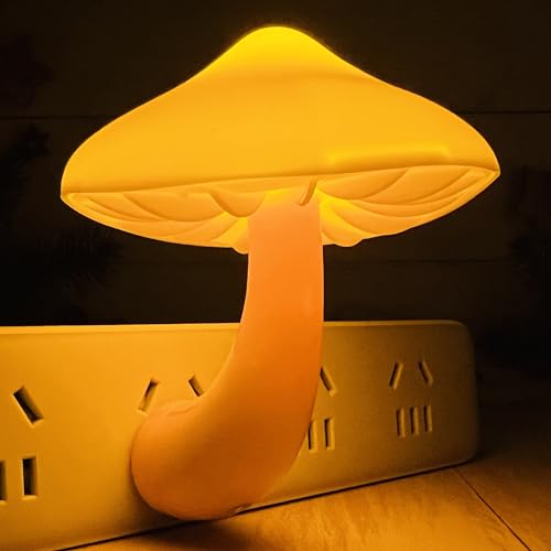 Mushroom Night Light, Warm Yellow