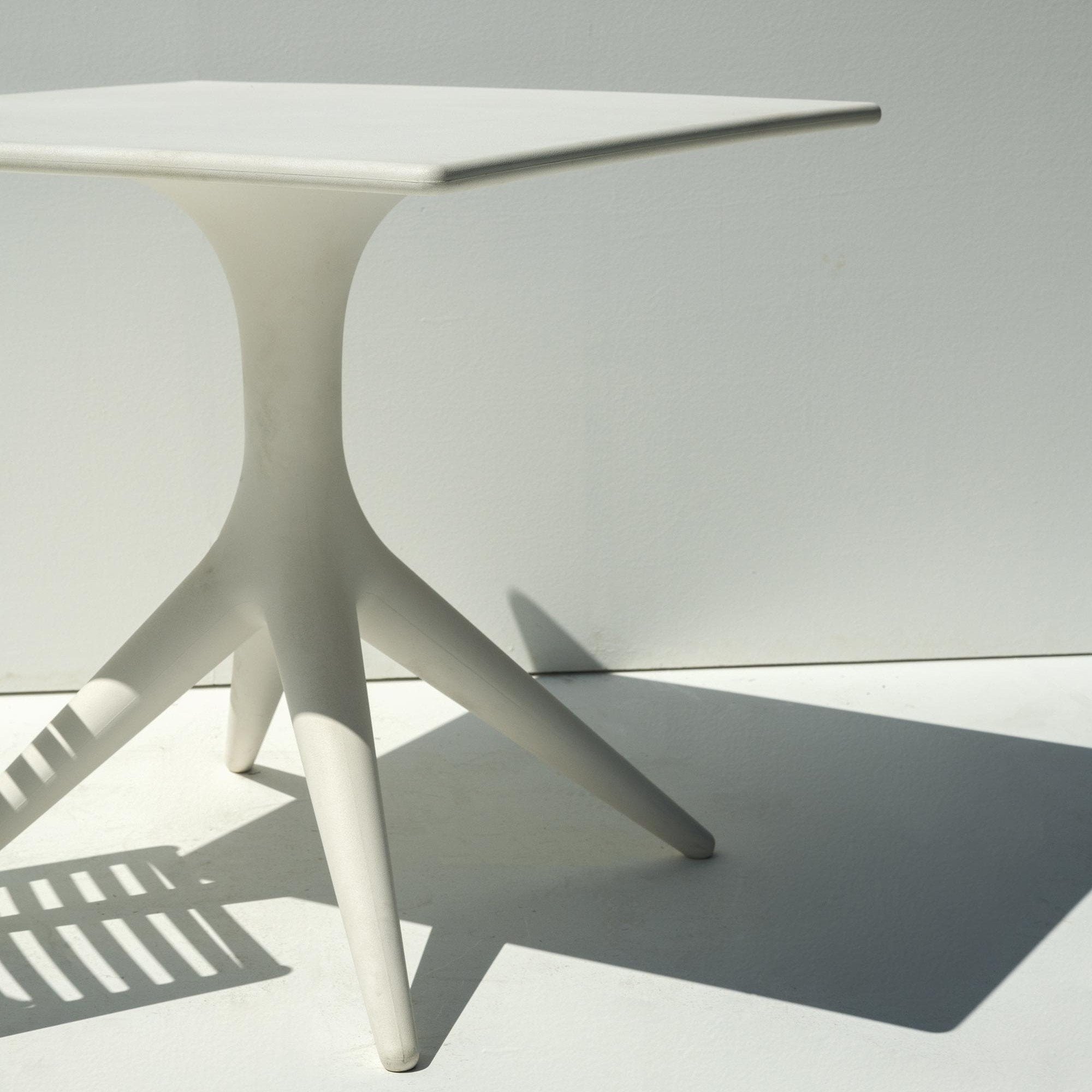 Driade App Table - Modern Side Table for Living Room, Bedroom & Office - Stylish End Table with Sleek Design for Home Decor