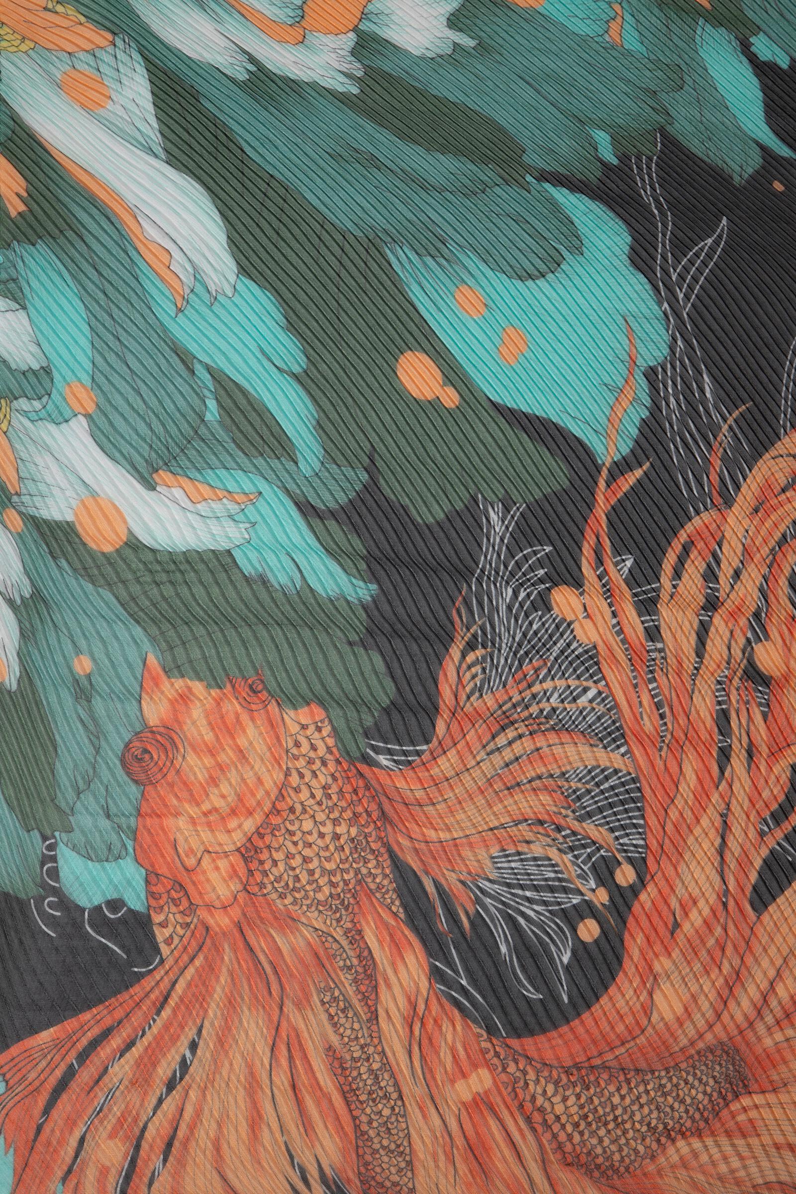 Elegant Koi Pond Pleated Scarf - Soft Fashion Accessory for Women - Perfect for Office, Party & Special Occasions