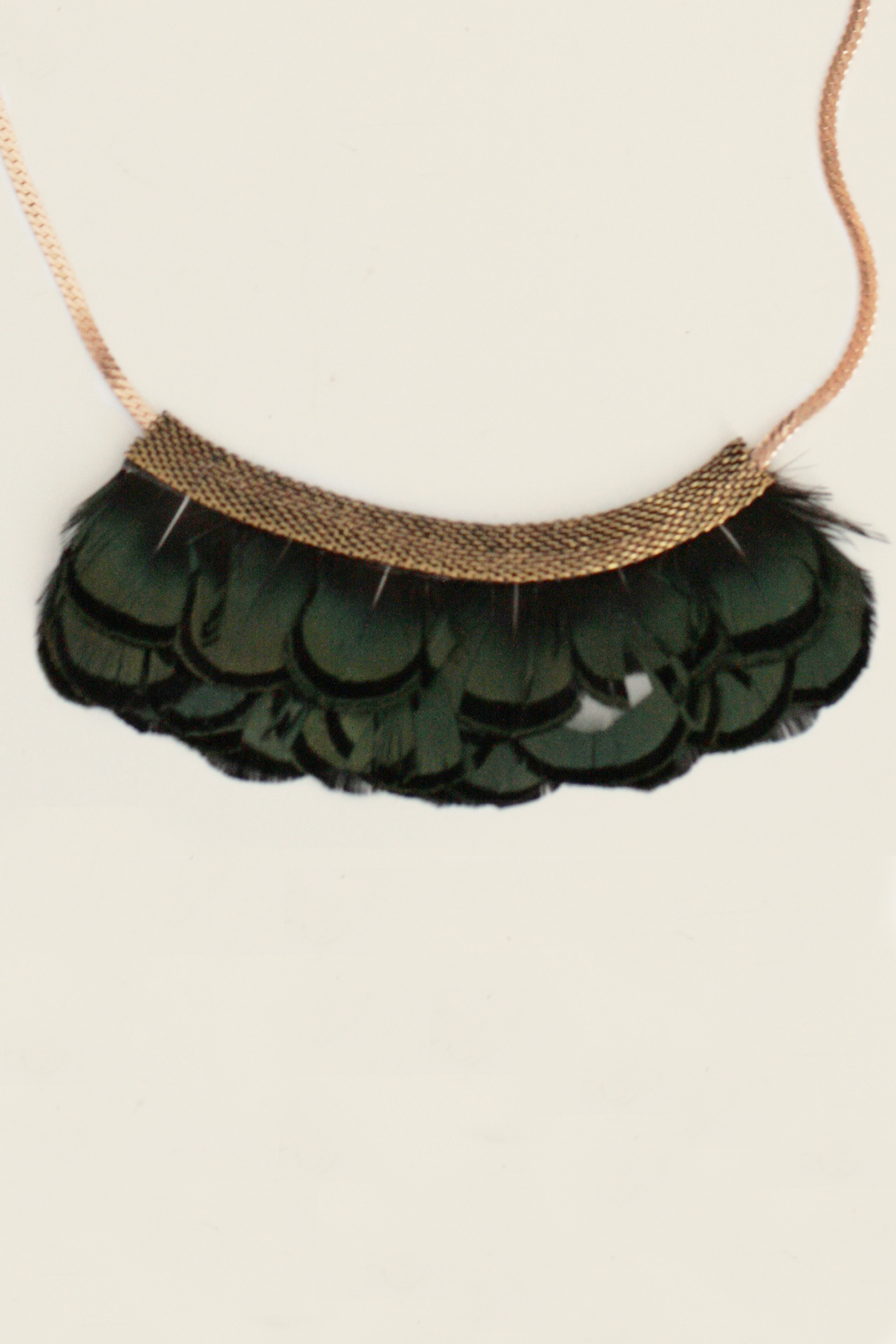 Elegant Green Mesh Feather Bib Necklace for Women | Boho Chic Statement Jewelry for Parties, Weddings & Special Occasions