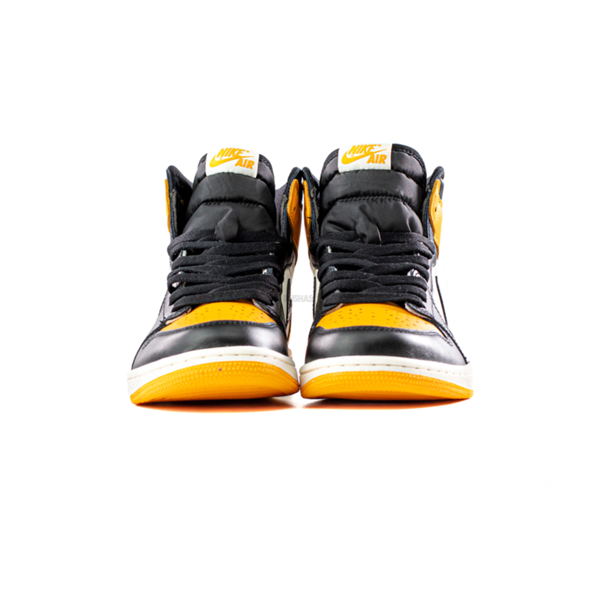 Air Jordan 1 Retro High OG 'Yellow Toe' Men's Basketball Shoes (2022 Release) - Classic Sneakers for Streetwear & Casual Outfits