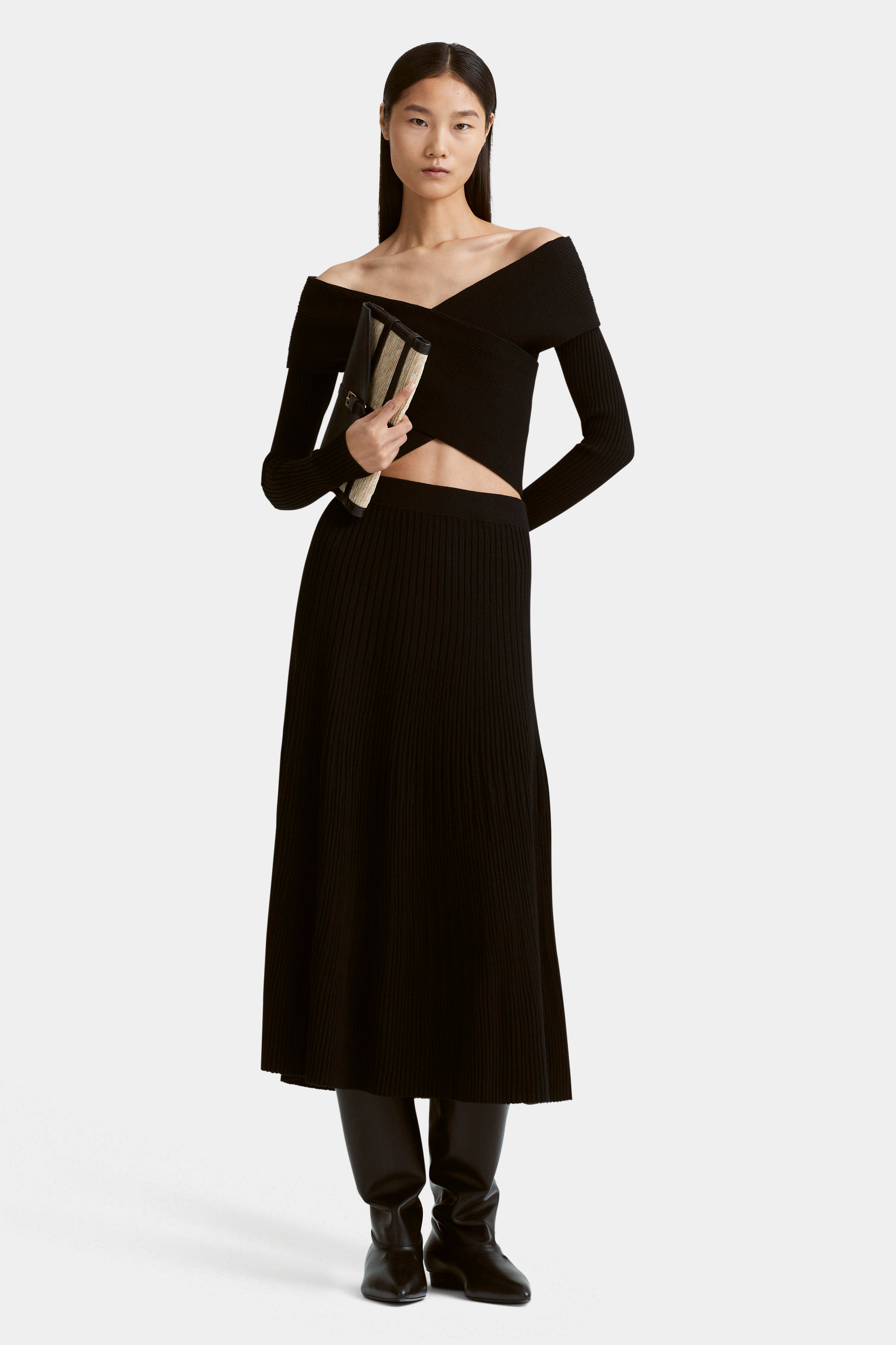 Stylish Ireene Black Skirt for Women - Perfect for Office, Party & Casual Wear | Trendy A-Line Midi Skirt