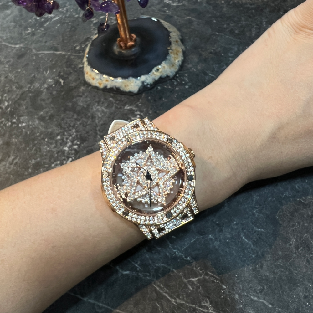 AG Collective Women's White Leather Strap Watch L 5047 RGW RG - Elegant Timepiece for Office, Party & Everyday Wear