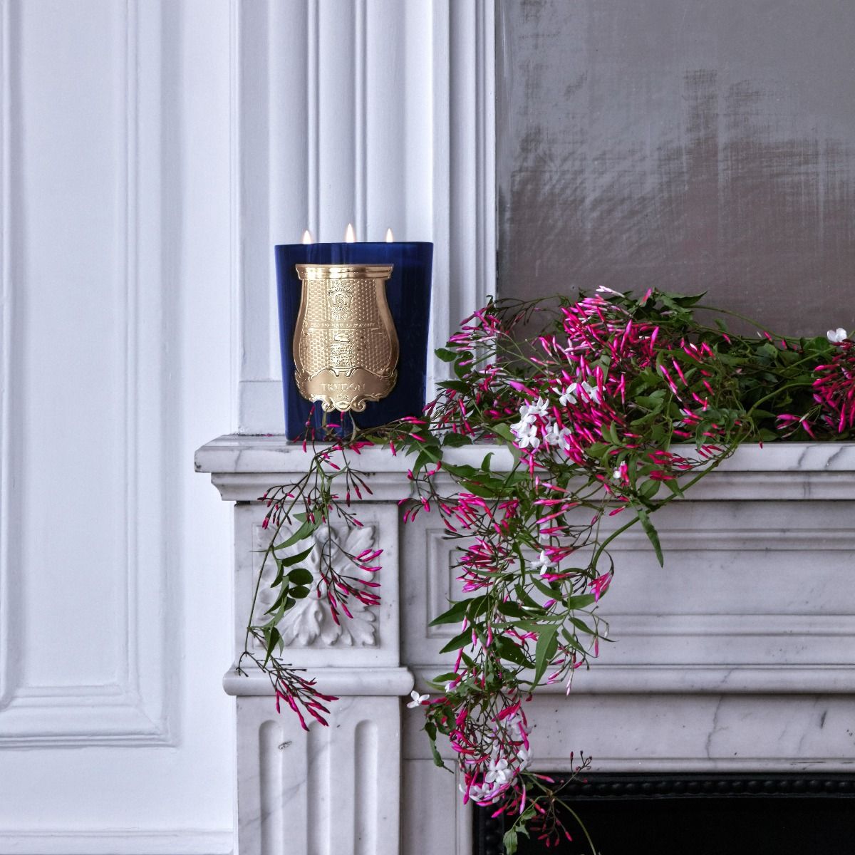 Cire Trudon Maduraï Scented Candle - Luxury Home Fragrance for Relaxation & Romantic Ambiance | Premium Scented Candle for Bedroom, Bathroom & Living Room Decor