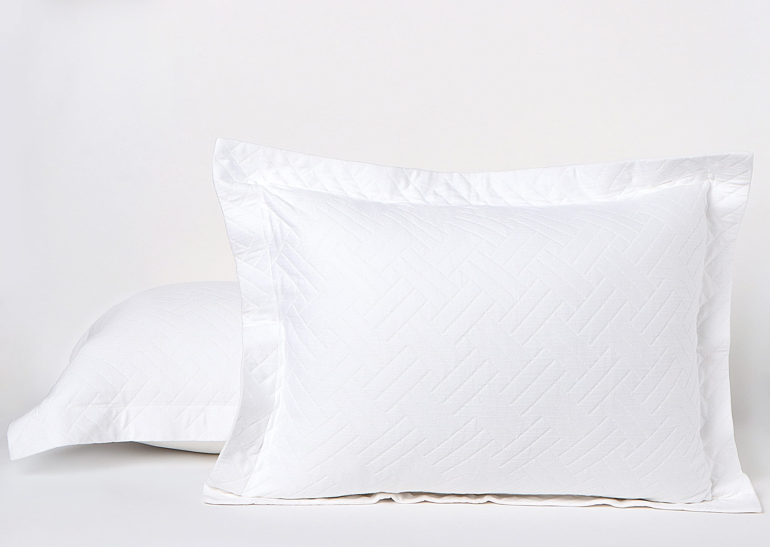 Premium 100% Cotton King Pillow Shams Set of 2 - Luxury All-Season Criss Cross Design | Soft, Breathable & Cozy Decorative Bed Pillow Covers | Perfect for Master Bedroom, Guest Room & Hotel Decor | White