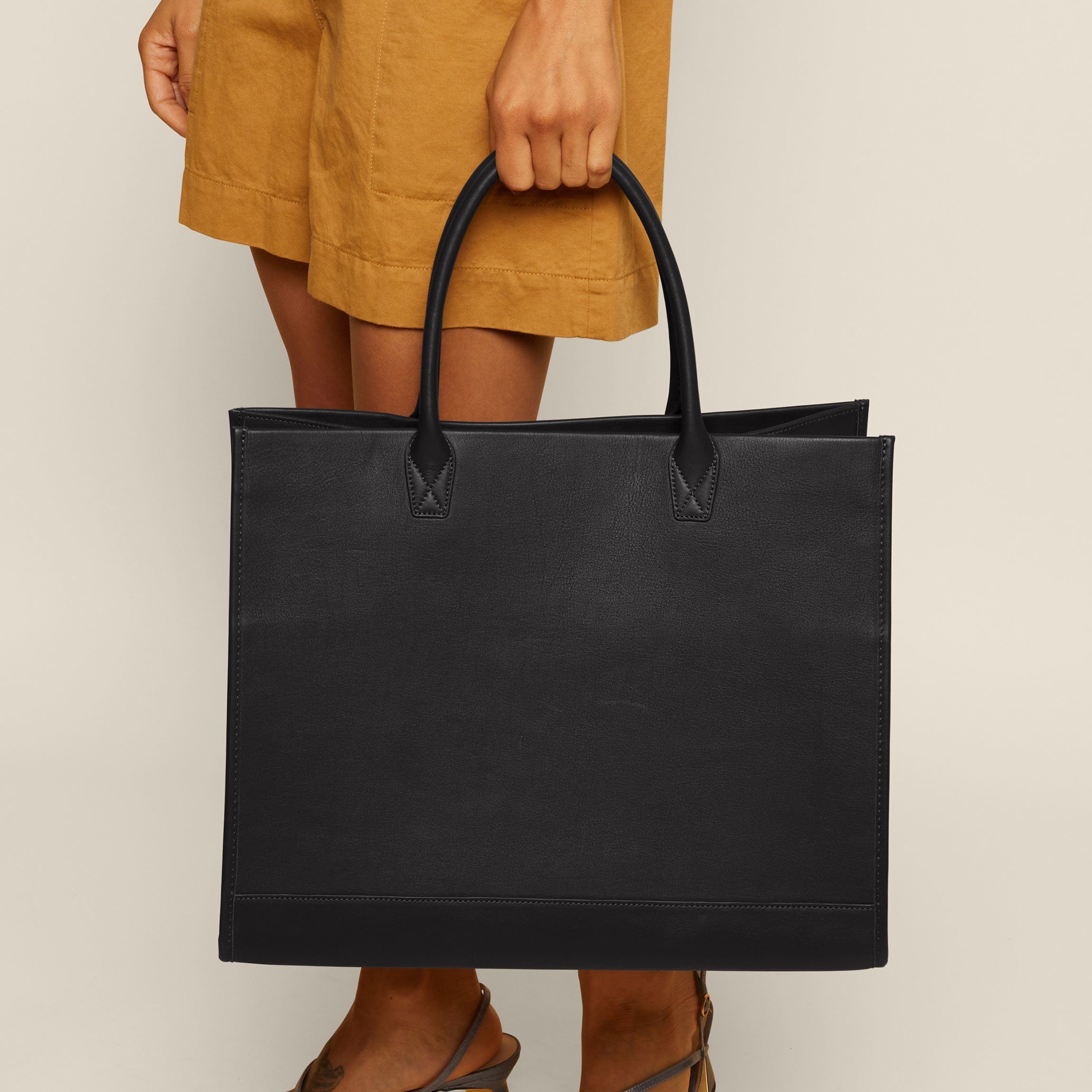 Kress XL Tote Bag - Black Onyx Color - Large Capacity Fashion Handbag for Women - Perfect for Work, Travel & Everyday Use
