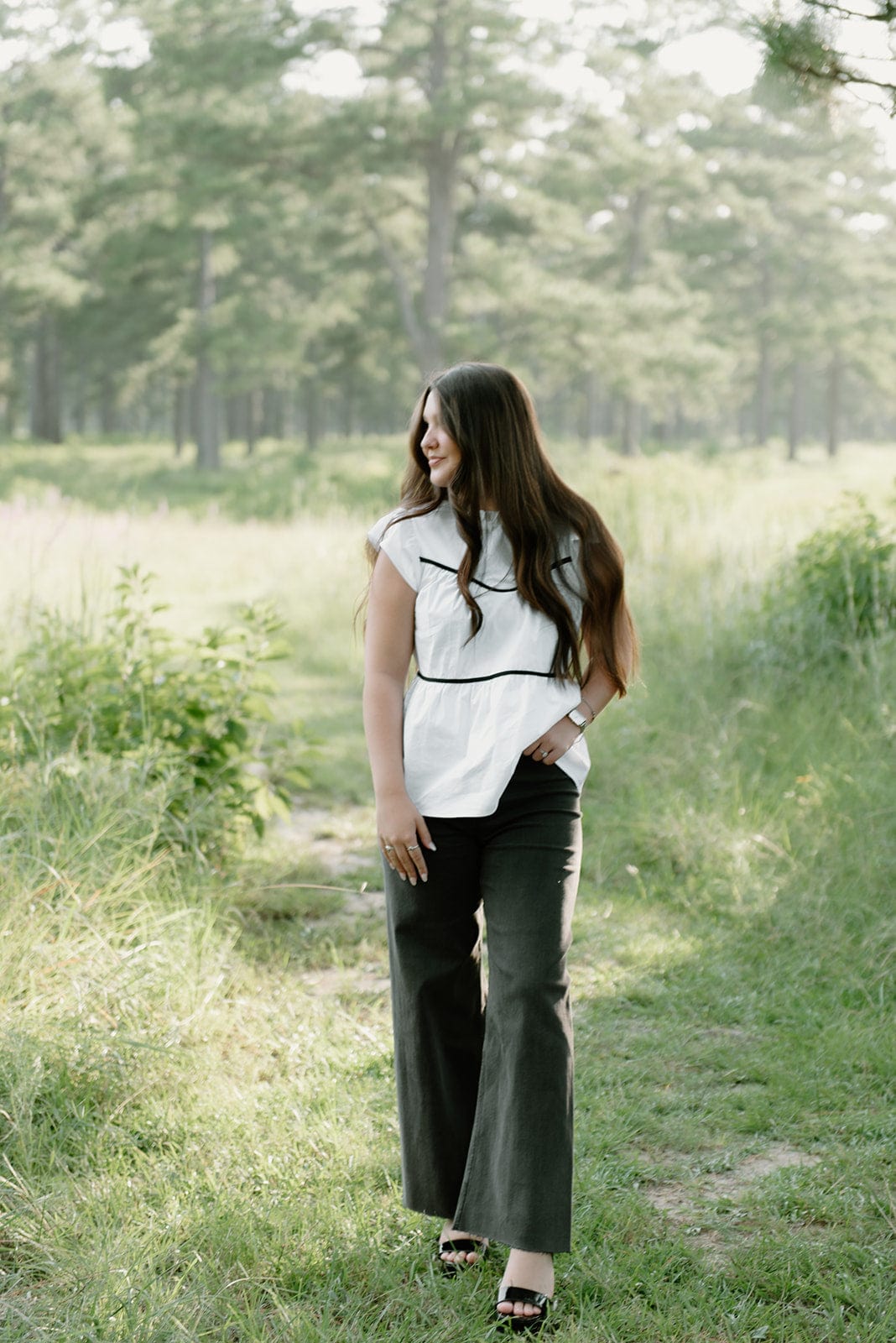 Elegant White Ruffle Sleeve Poplin Blouse for Women - Casual Office Wear & Summer Fashion Top